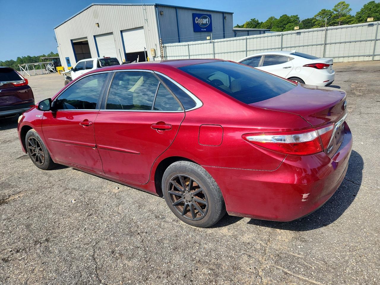 2015 Toyota Camry Hybrid Le Red vin: 4T1BD1FK0FU148741