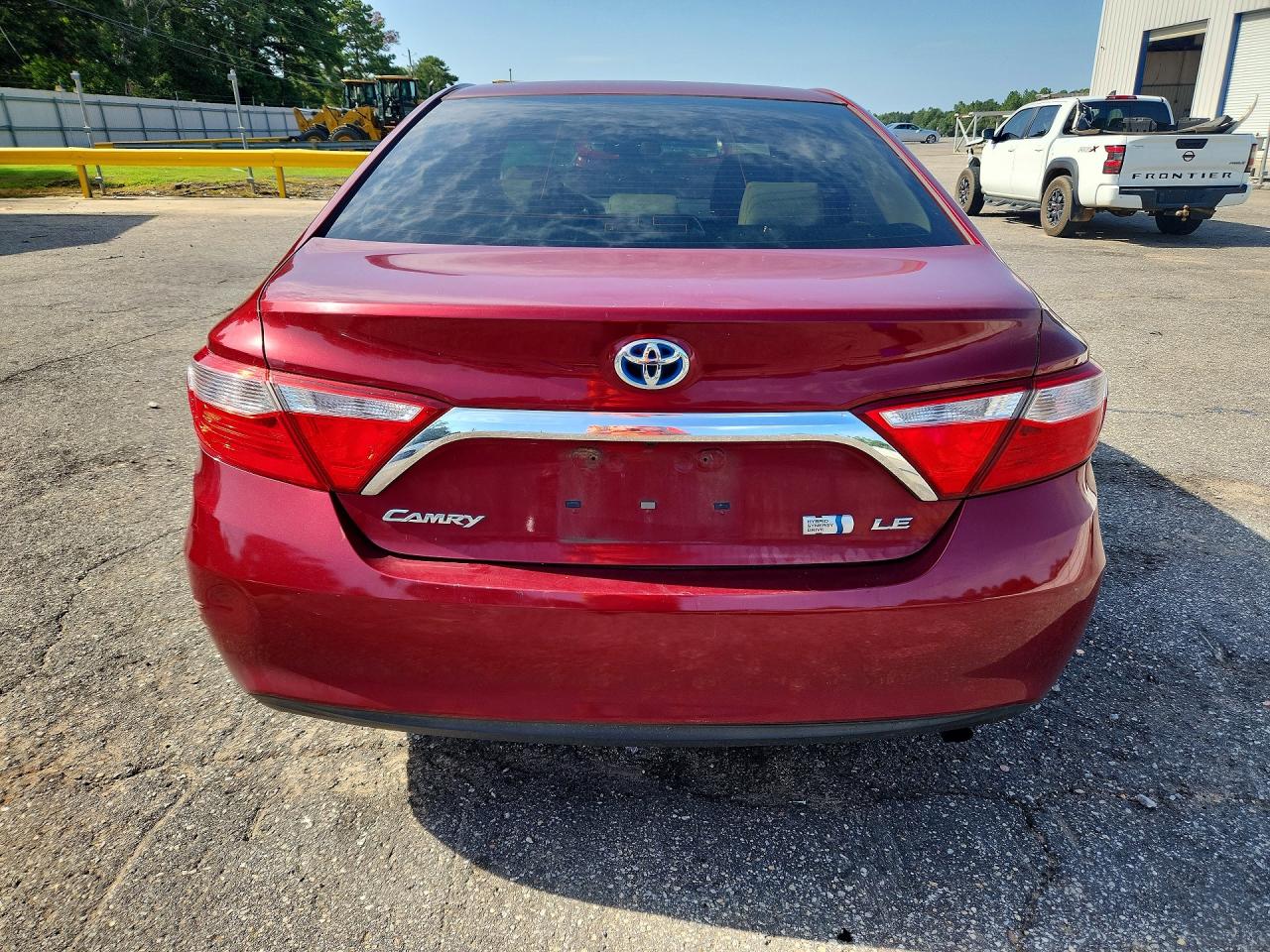 2015 Toyota Camry Hybrid Le Red vin: 4T1BD1FK0FU148741