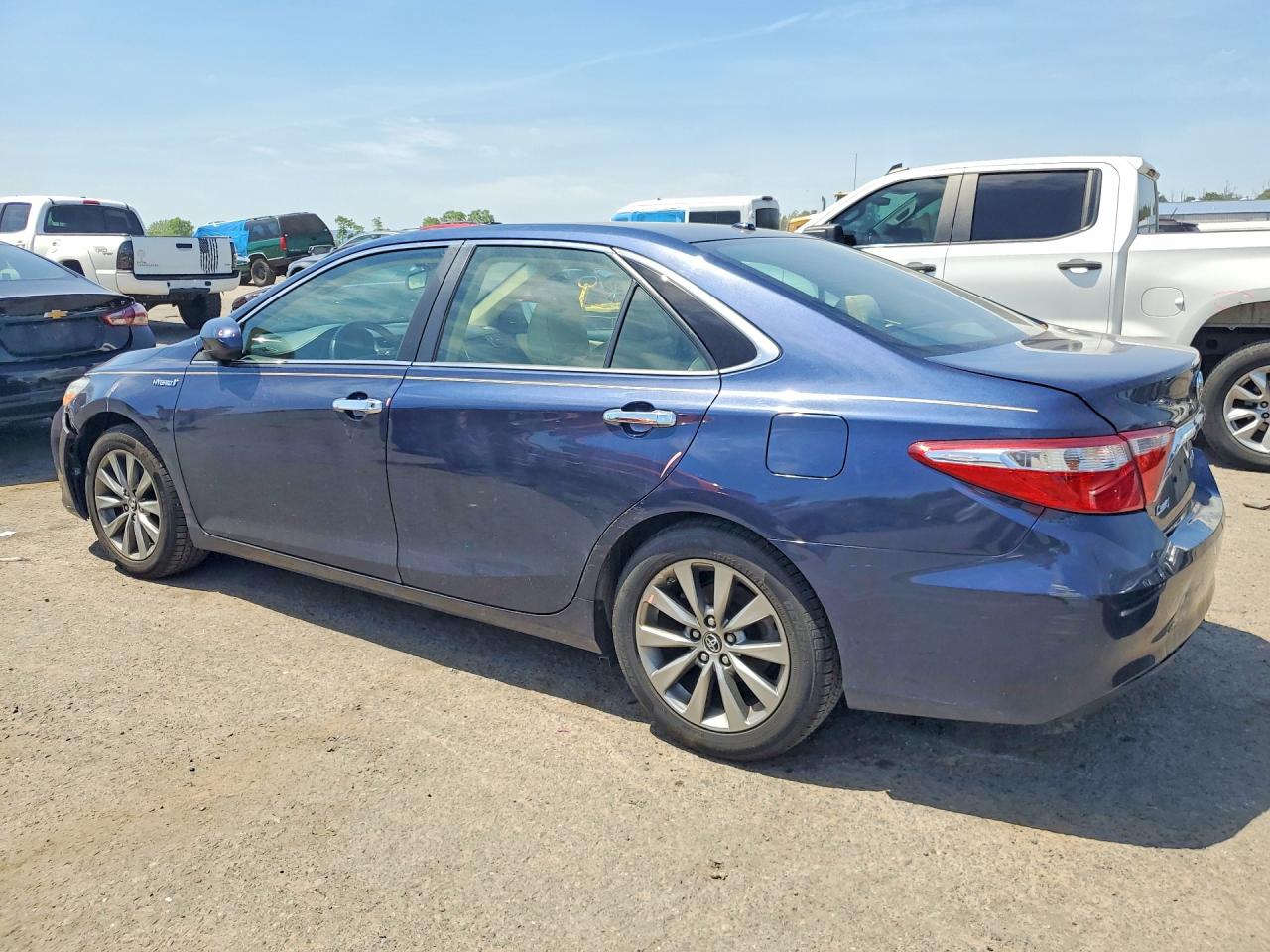 2015 Toyota Camry Hybrid Xle Blue vin: 4T1BD1FK0FU150294