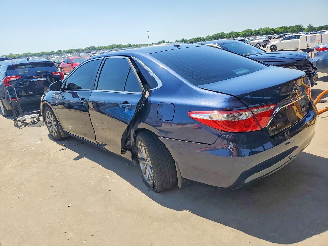 2015 Toyota Camry Hybrid Xle Blue vin: 4T1BD1FK0FU151977