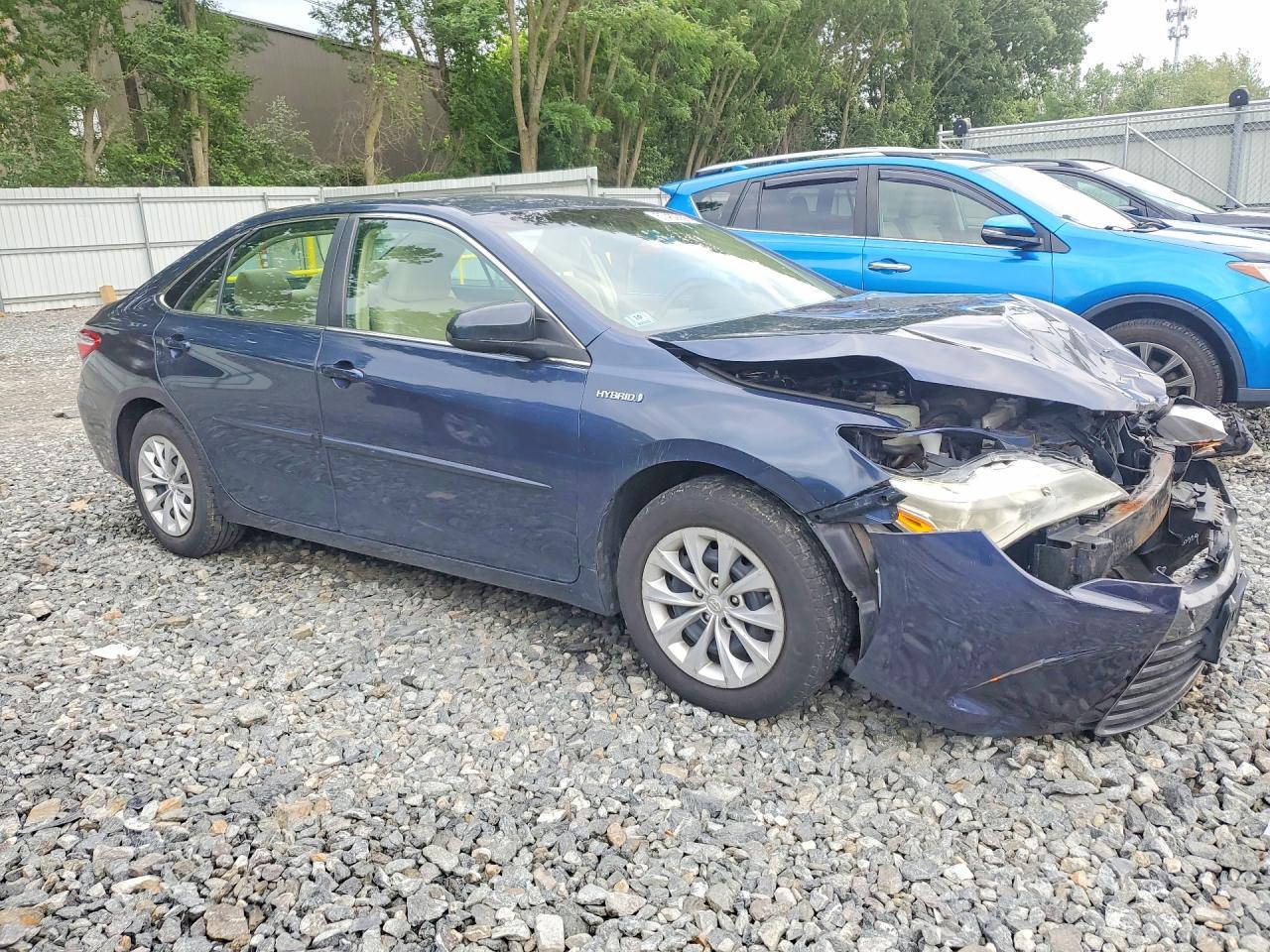 2015 Toyota Camry Hybrid Le Blue vin: 4T1BD1FK0FU162560