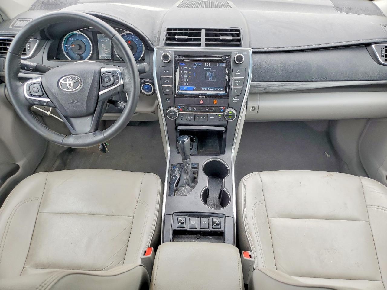 2017 Toyota Camry Hybrid Xle Серебряный vin: 4T1BD1FK0HU200923