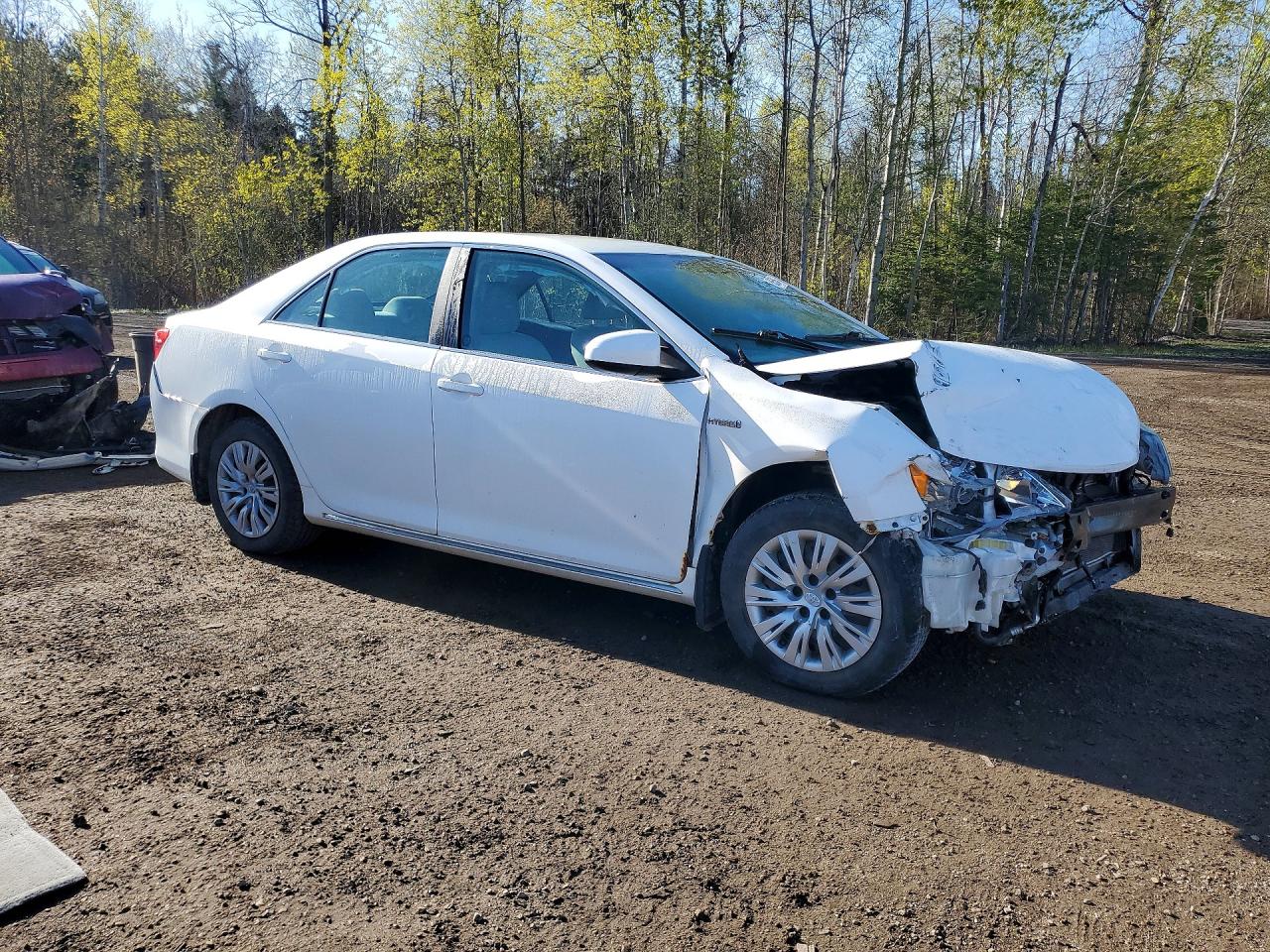 2012 Toyota Camry-le White vin: 4T1BD1FK1CU005244