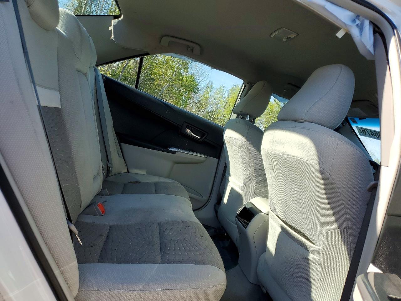 2012 Toyota Camry-le White vin: 4T1BD1FK1CU005244