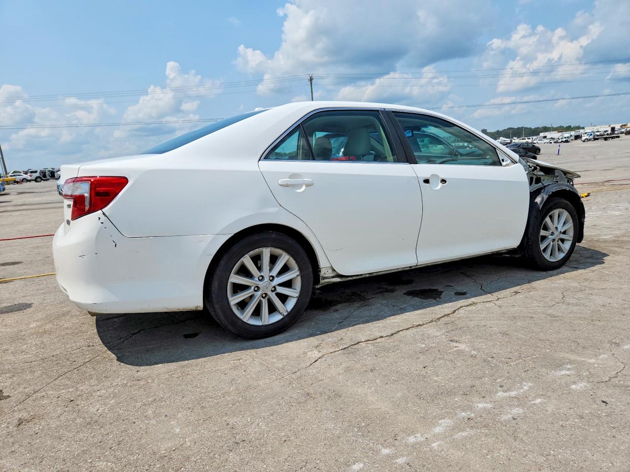 2012 Toyota Camry Hybrid Xle Белый vin: 4T1BD1FK1CU026188