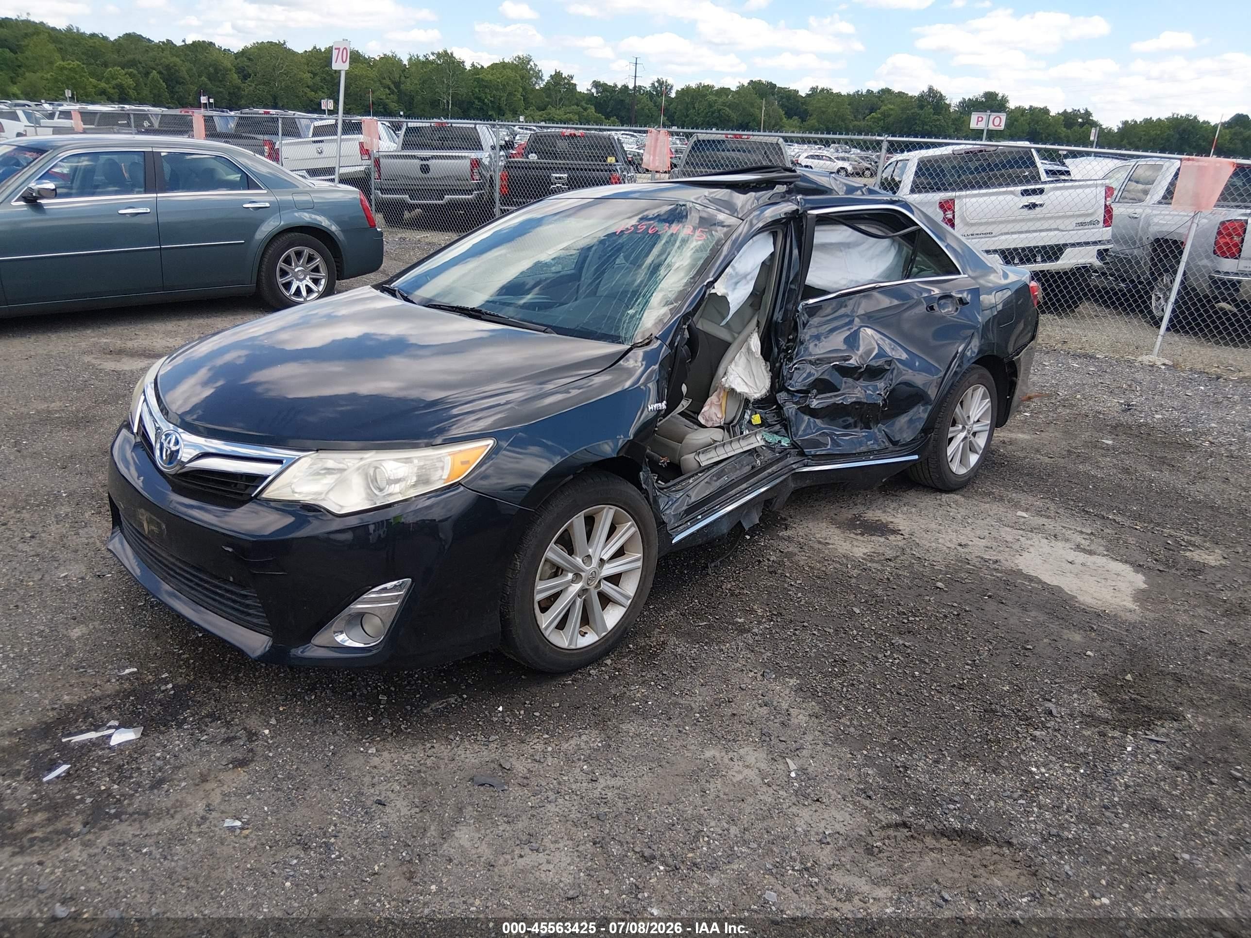 2013 Toyota Camry Hybrid Xle Blue vin: 4T1BD1FK1DU082052
