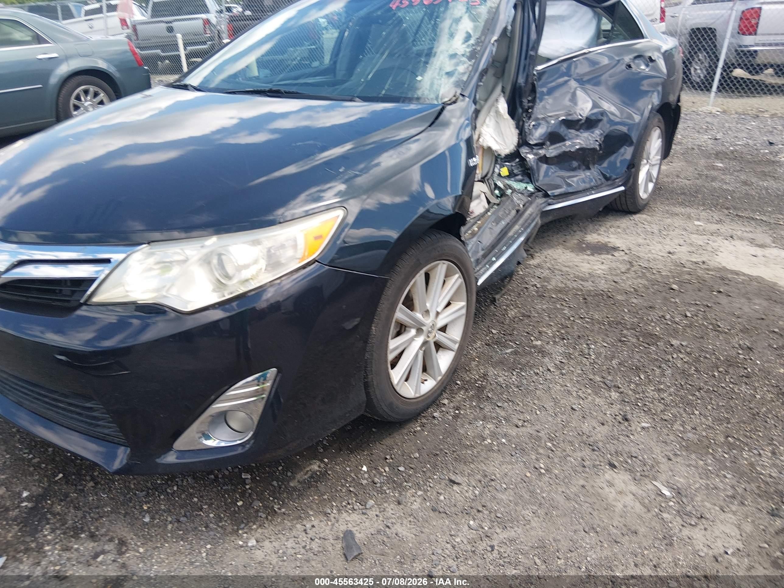 2013 Toyota Camry Hybrid Xle Blue vin: 4T1BD1FK1DU082052