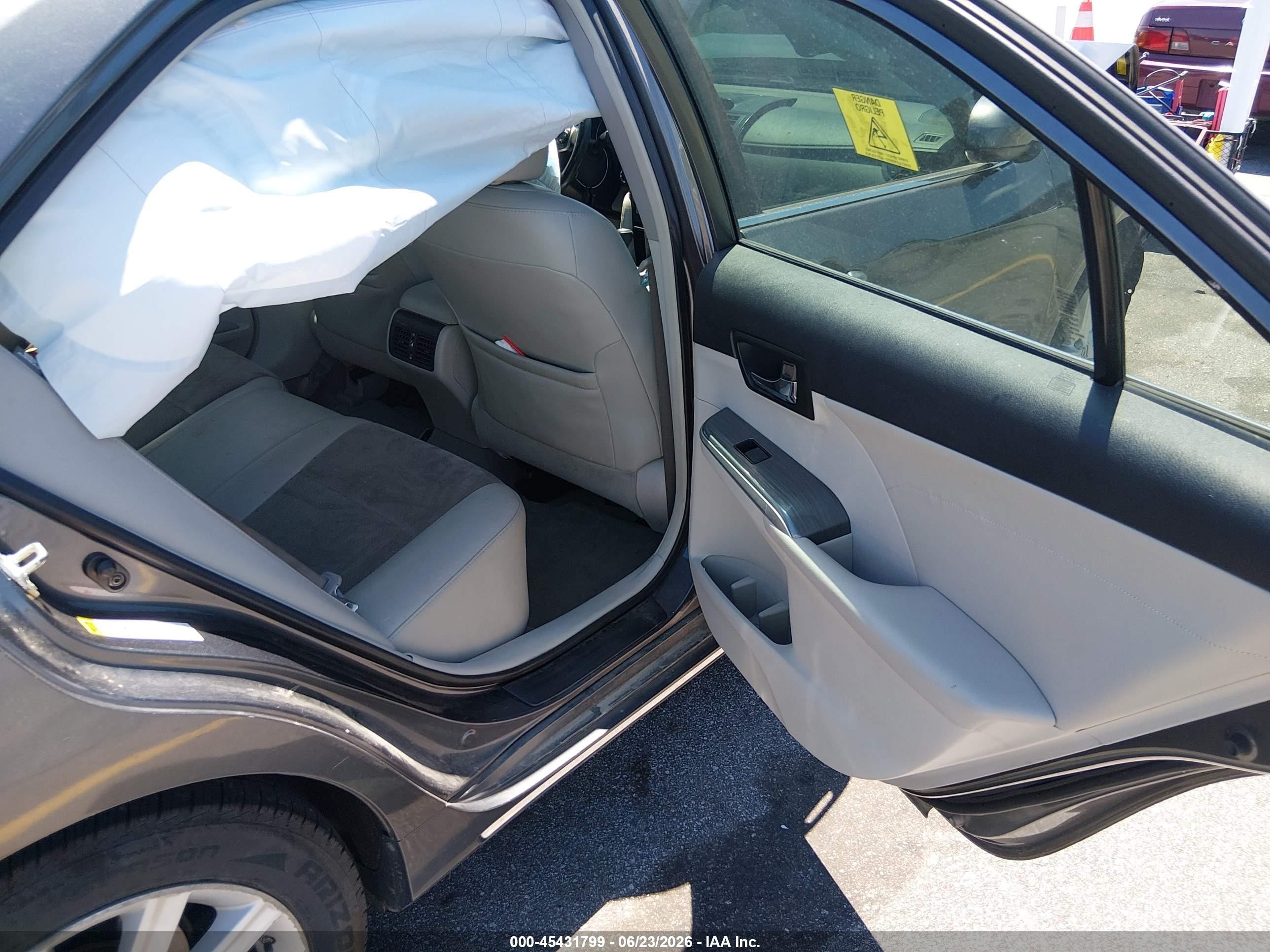 2013 Toyota Camry Hybrid Xle Серый vin: 4T1BD1FK1DU087641