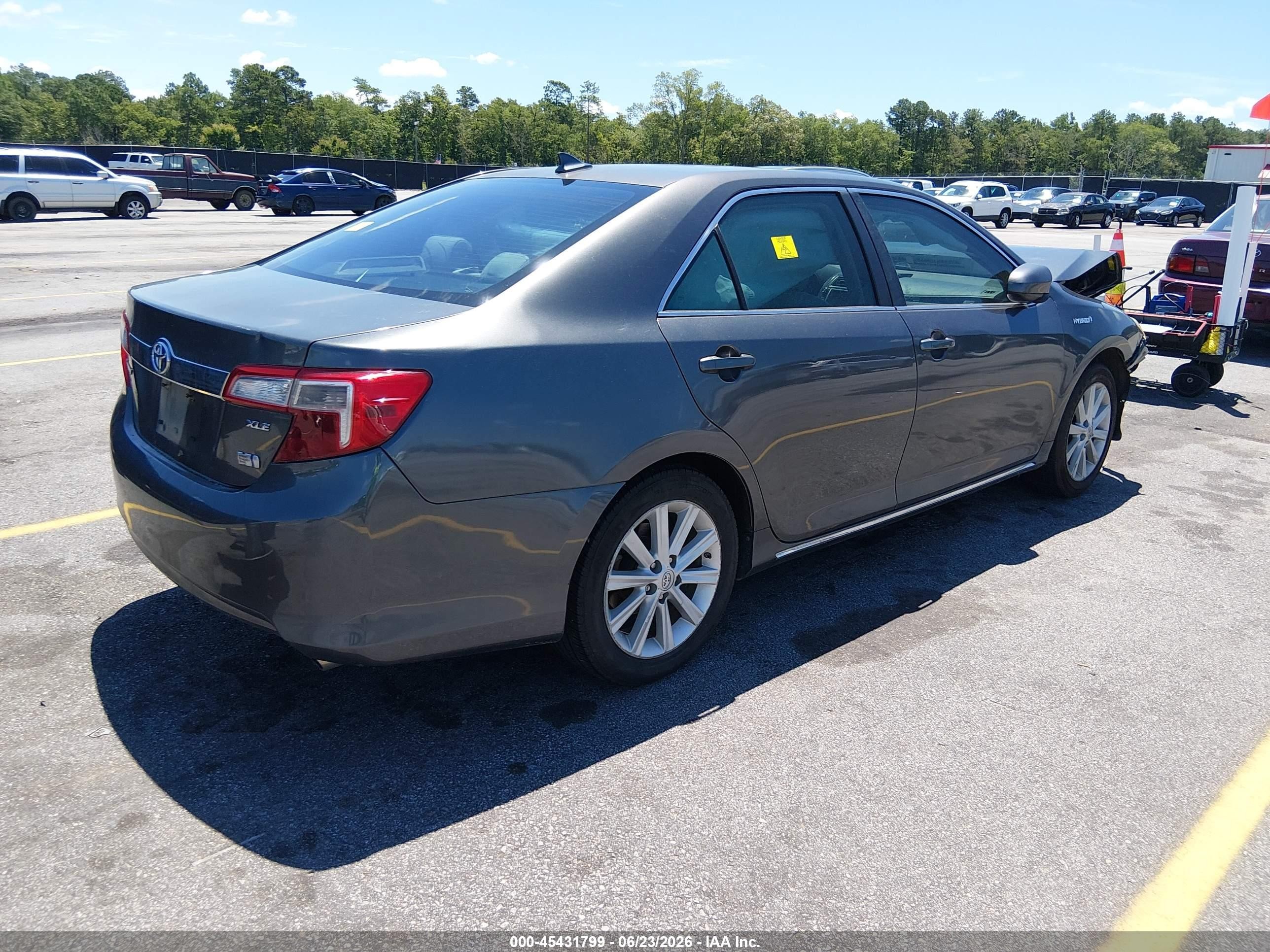 2013 Toyota Camry Hybrid Xle Серый vin: 4T1BD1FK1DU087641