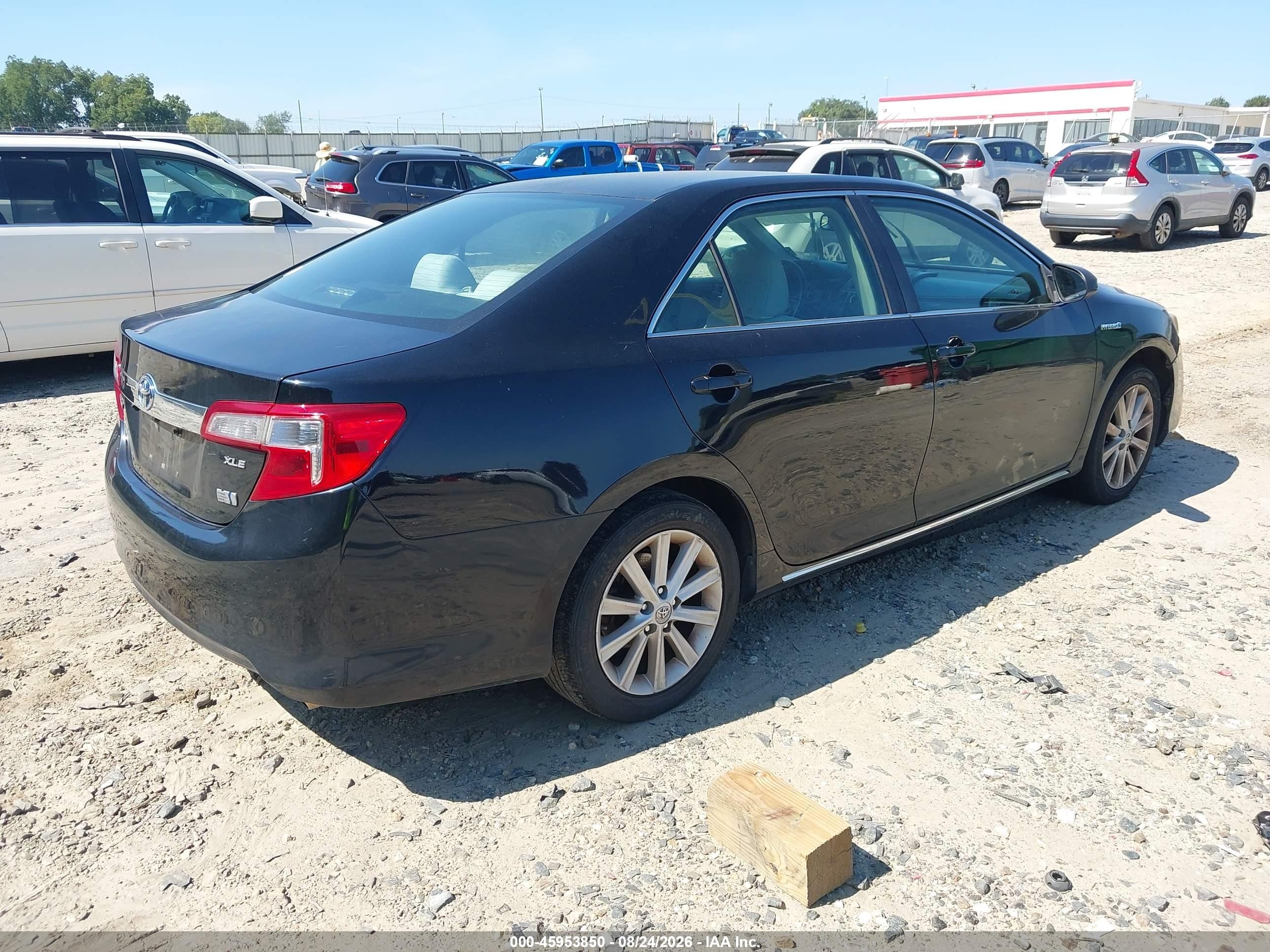2014 Toyota Camry Hybrid Xle Черный vin: 4T1BD1FK1EU097491