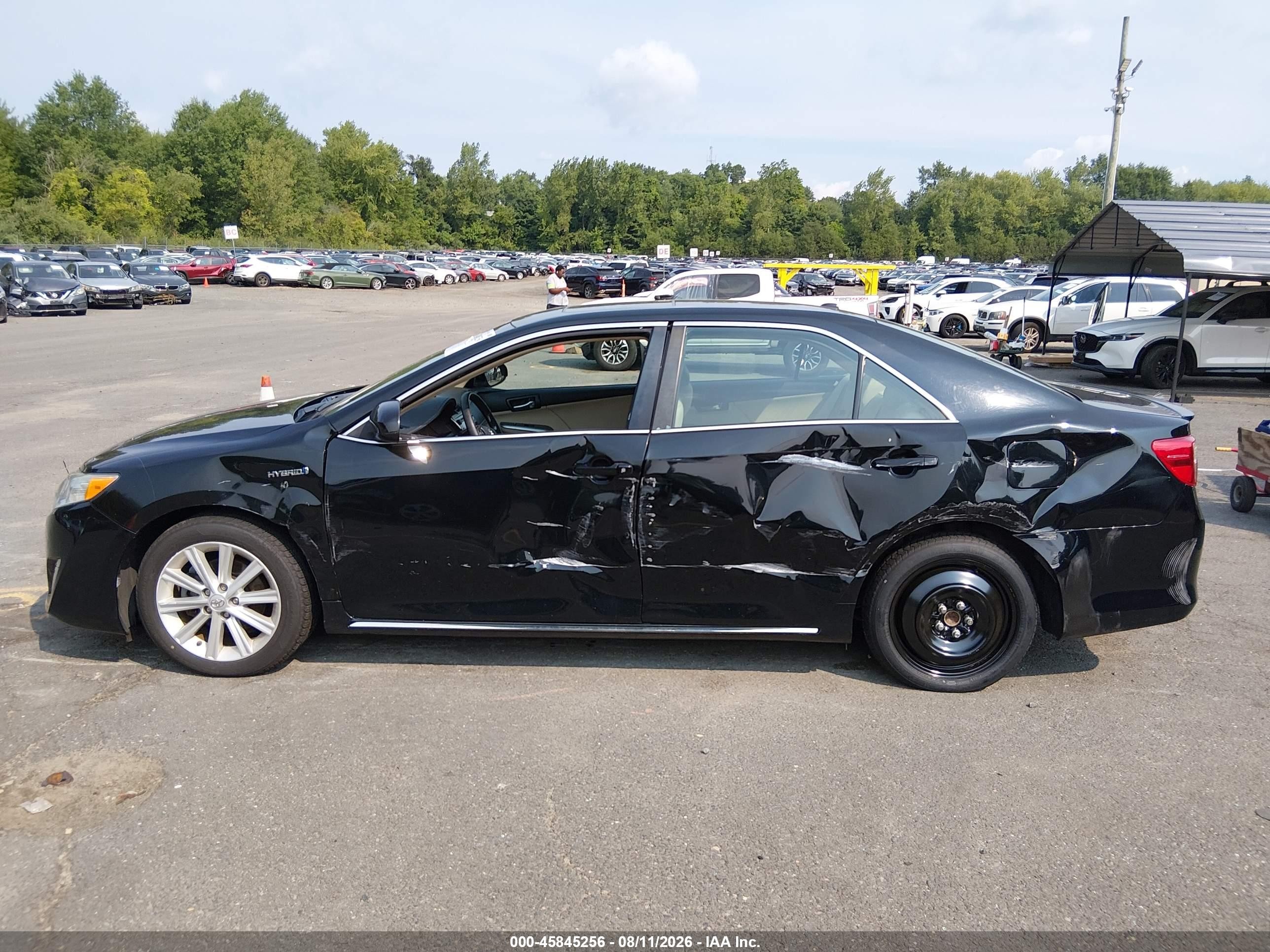 2014 Toyota Camry Hybrid Xle Черный vin: 4T1BD1FK1EU112166