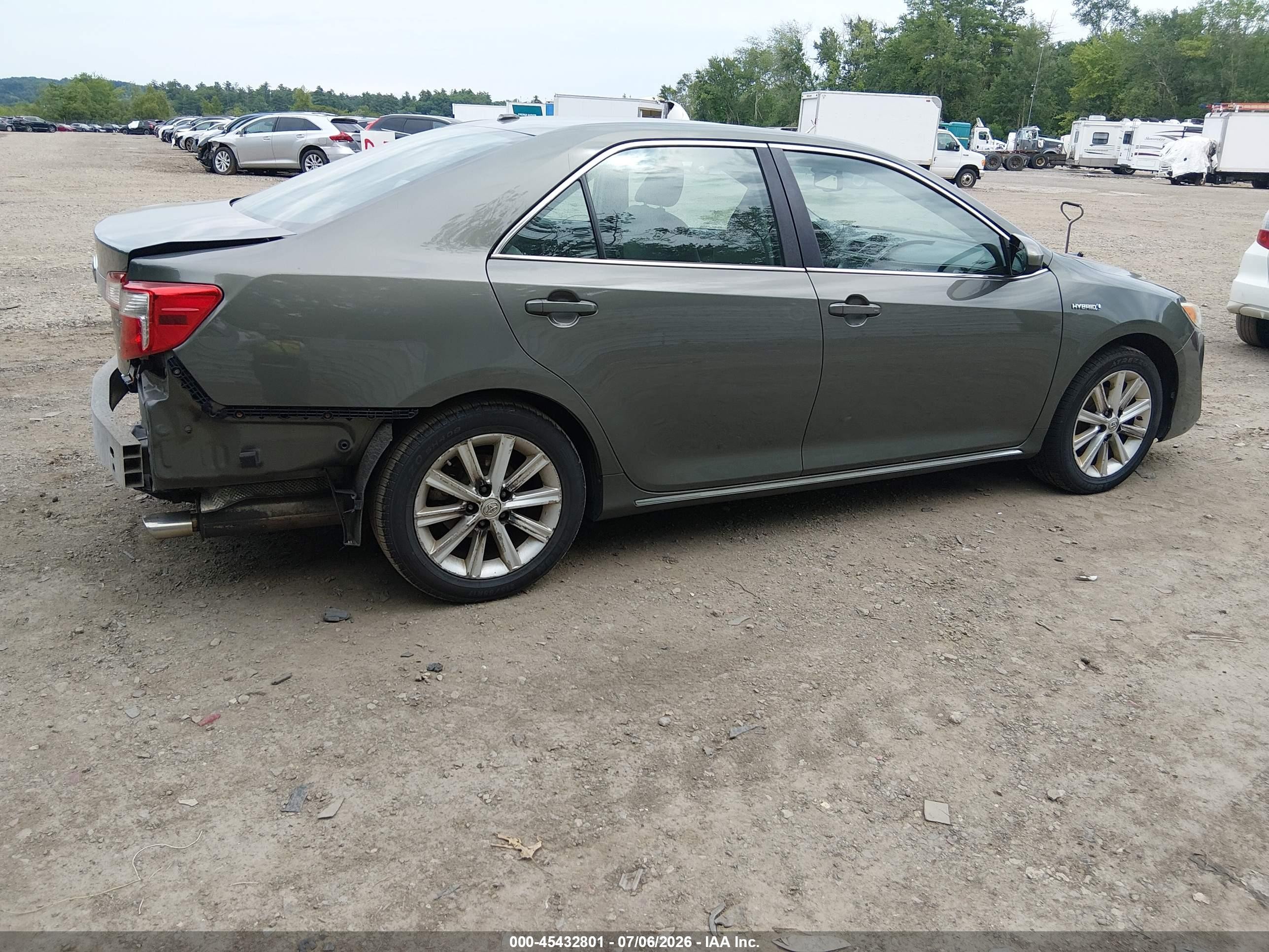 2014 Toyota Camry Hybrid Xle Green vin: 4T1BD1FK1EU138749