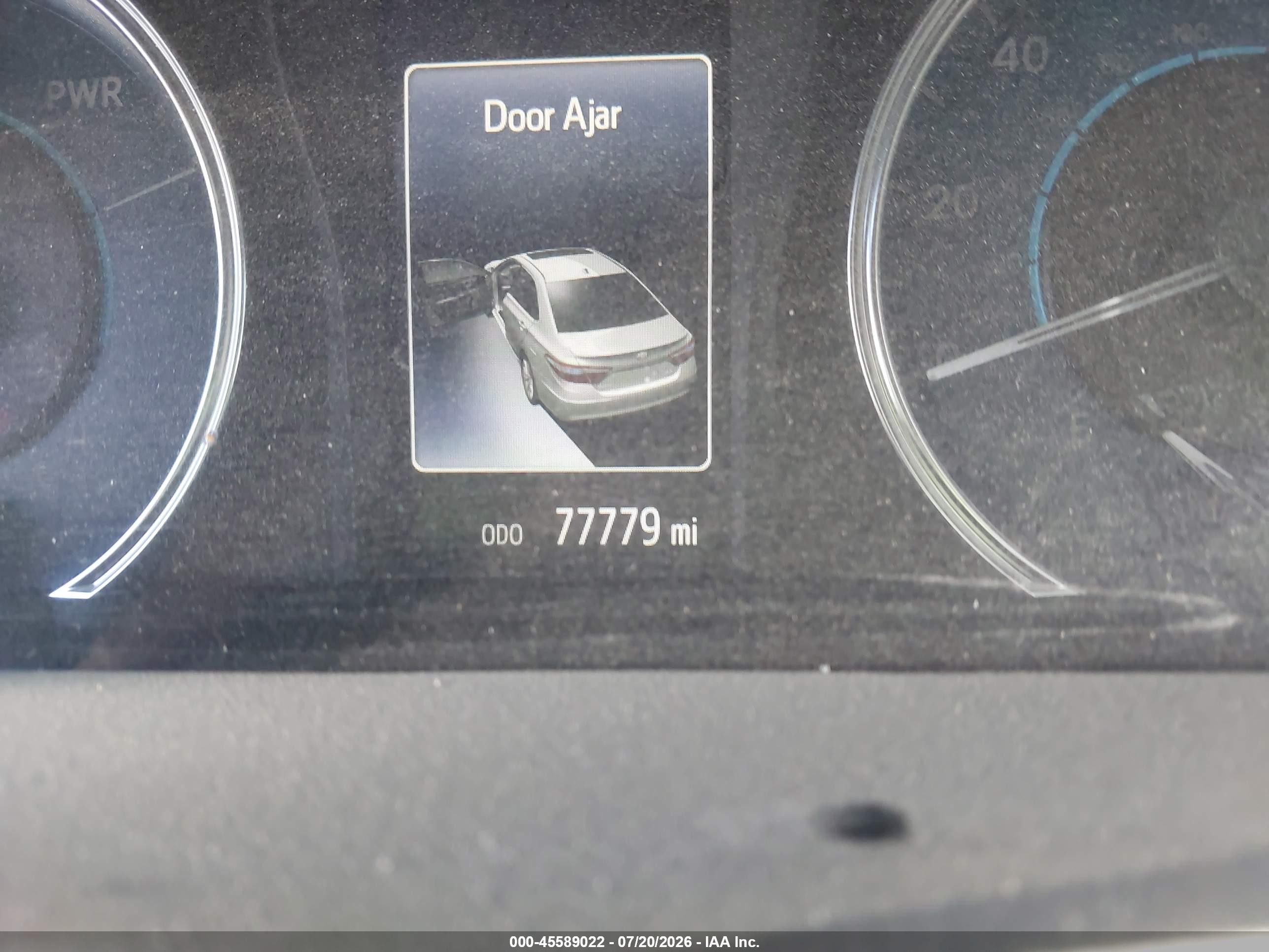 2015 Toyota Camry Hybrid Le White vin: 4T1BD1FK1FU168075
