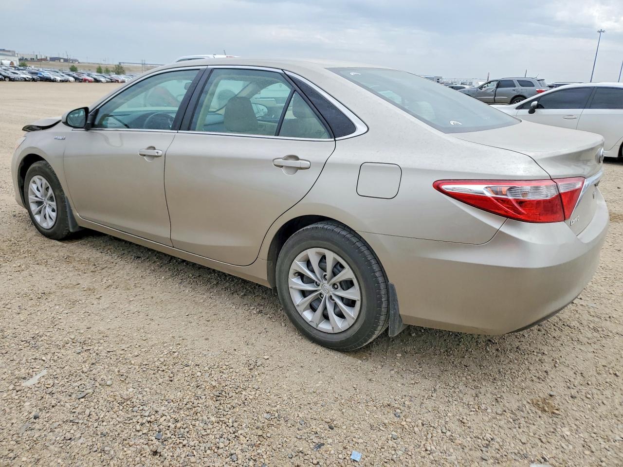 2015 Toyota Camry Hybrid Le Beige vin: 4T1BD1FK1FU171395