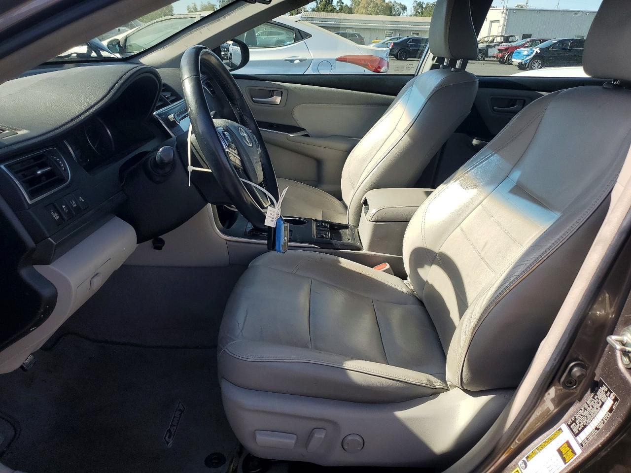 2017 Toyota Camry Hybrid Xle Угольный vin: 4T1BD1FK1HU200929