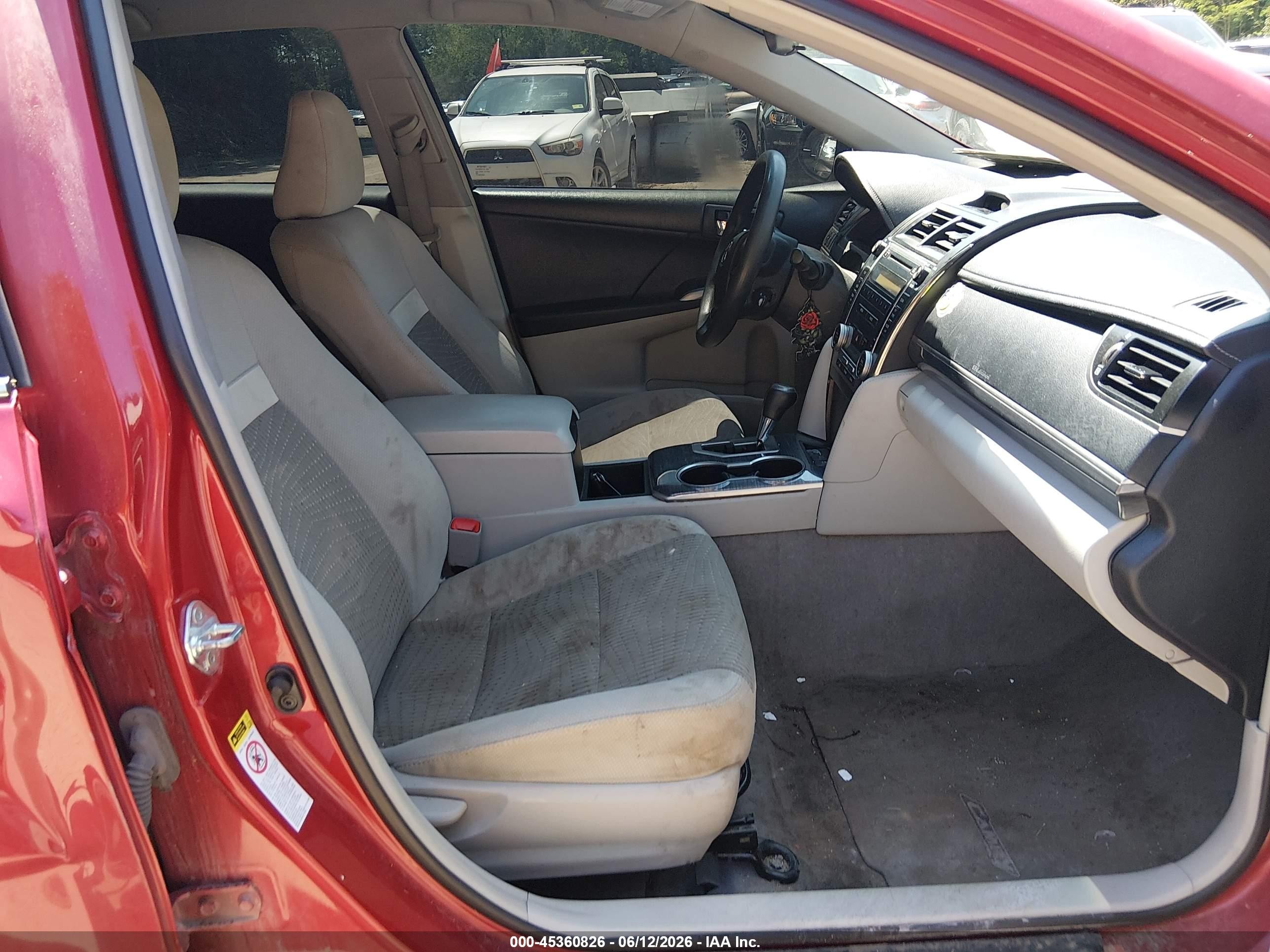 2012 Toyota Camry Hybrid Le Red vin: 4T1BD1FK2CU018407