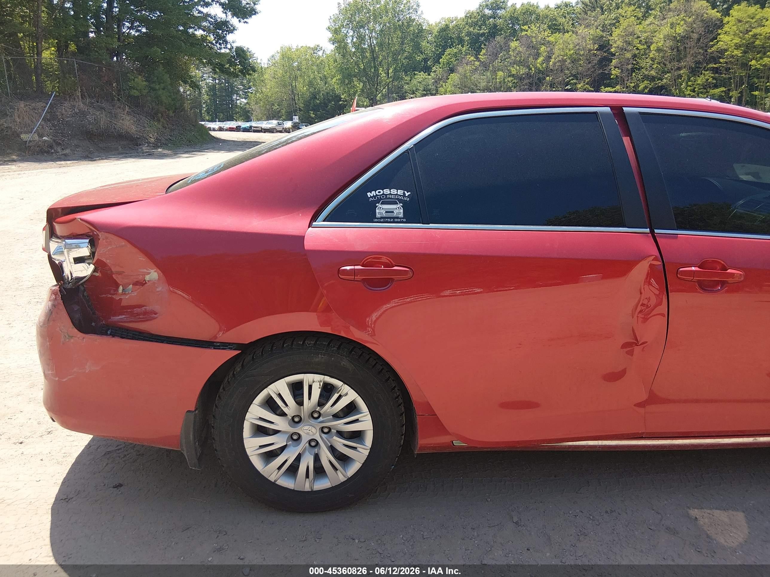 2012 Toyota Camry Hybrid Le Red vin: 4T1BD1FK2CU018407