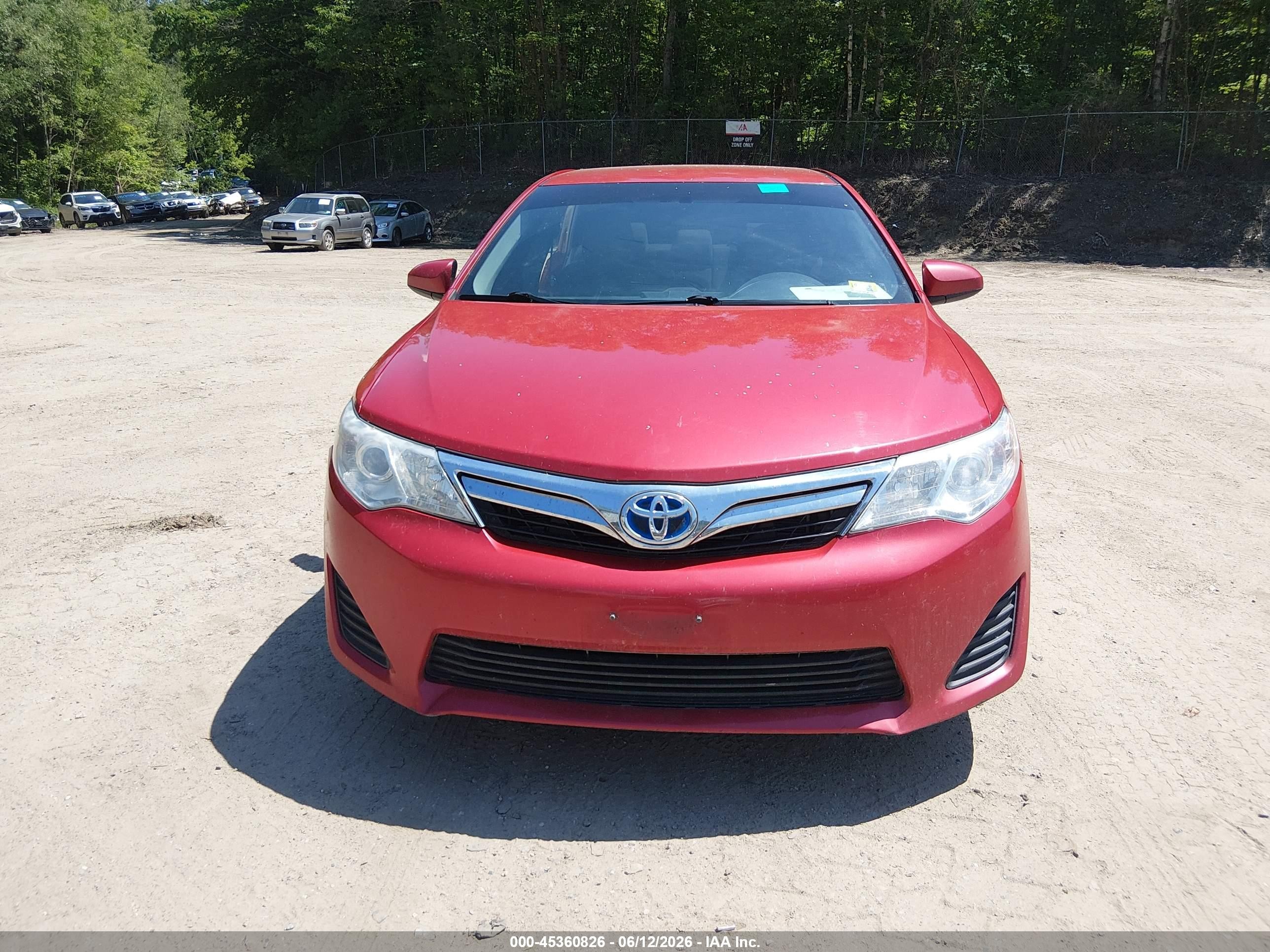 2012 Toyota Camry Hybrid Le Red vin: 4T1BD1FK2CU018407