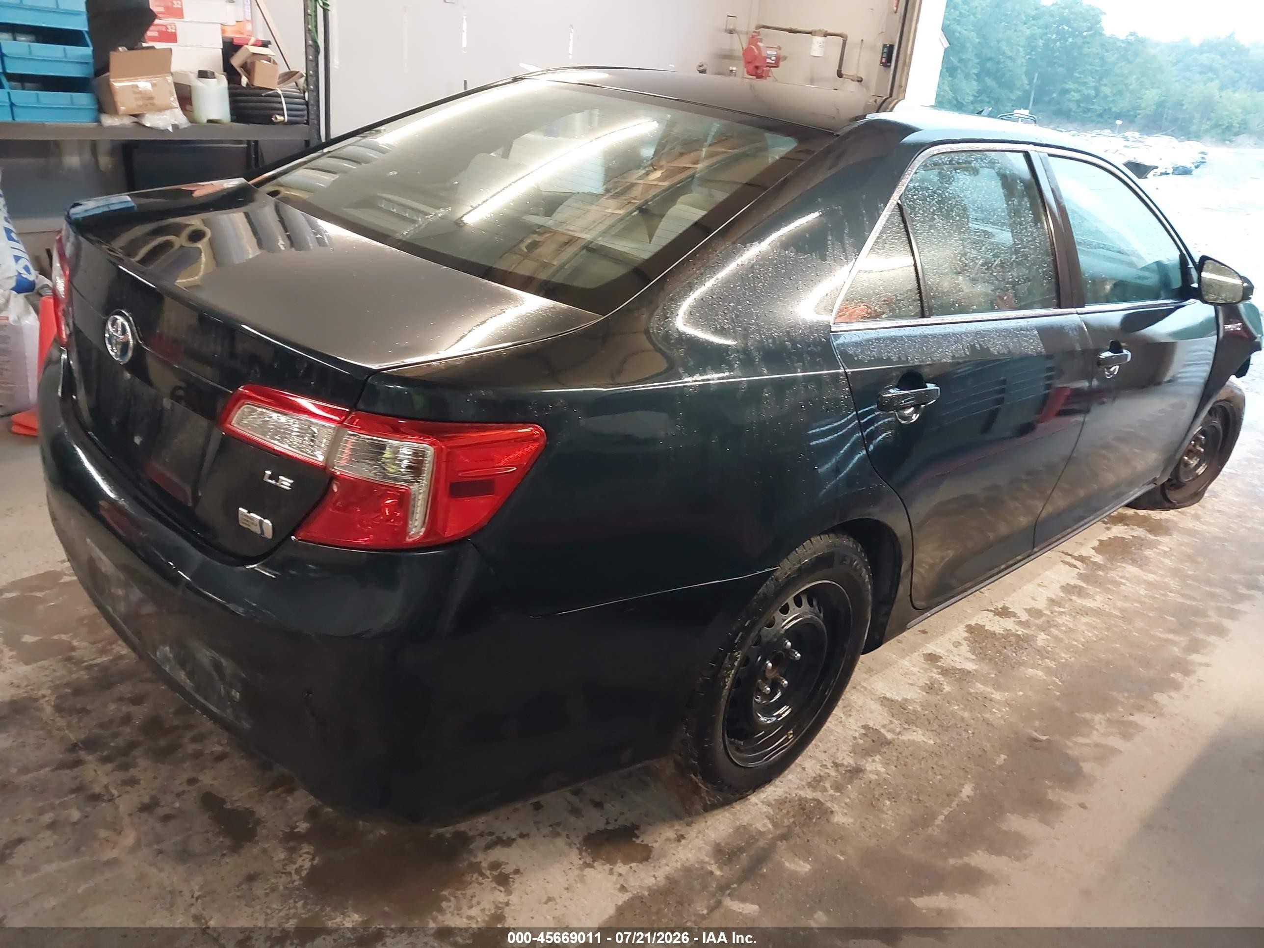 2013 Toyota Camry Hybrid Le Blue vin: 4T1BD1FK2DU071819
