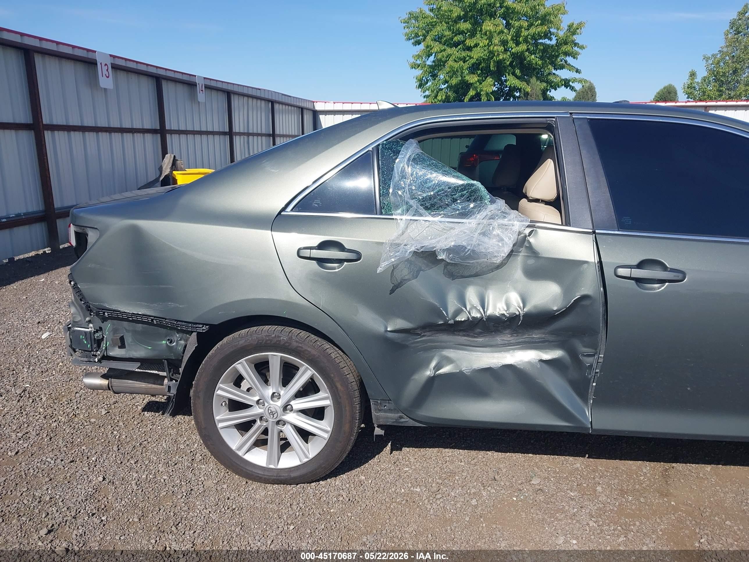 2013 Toyota Camry Hybrid Xle Зеленый vin: 4T1BD1FK2DU073280