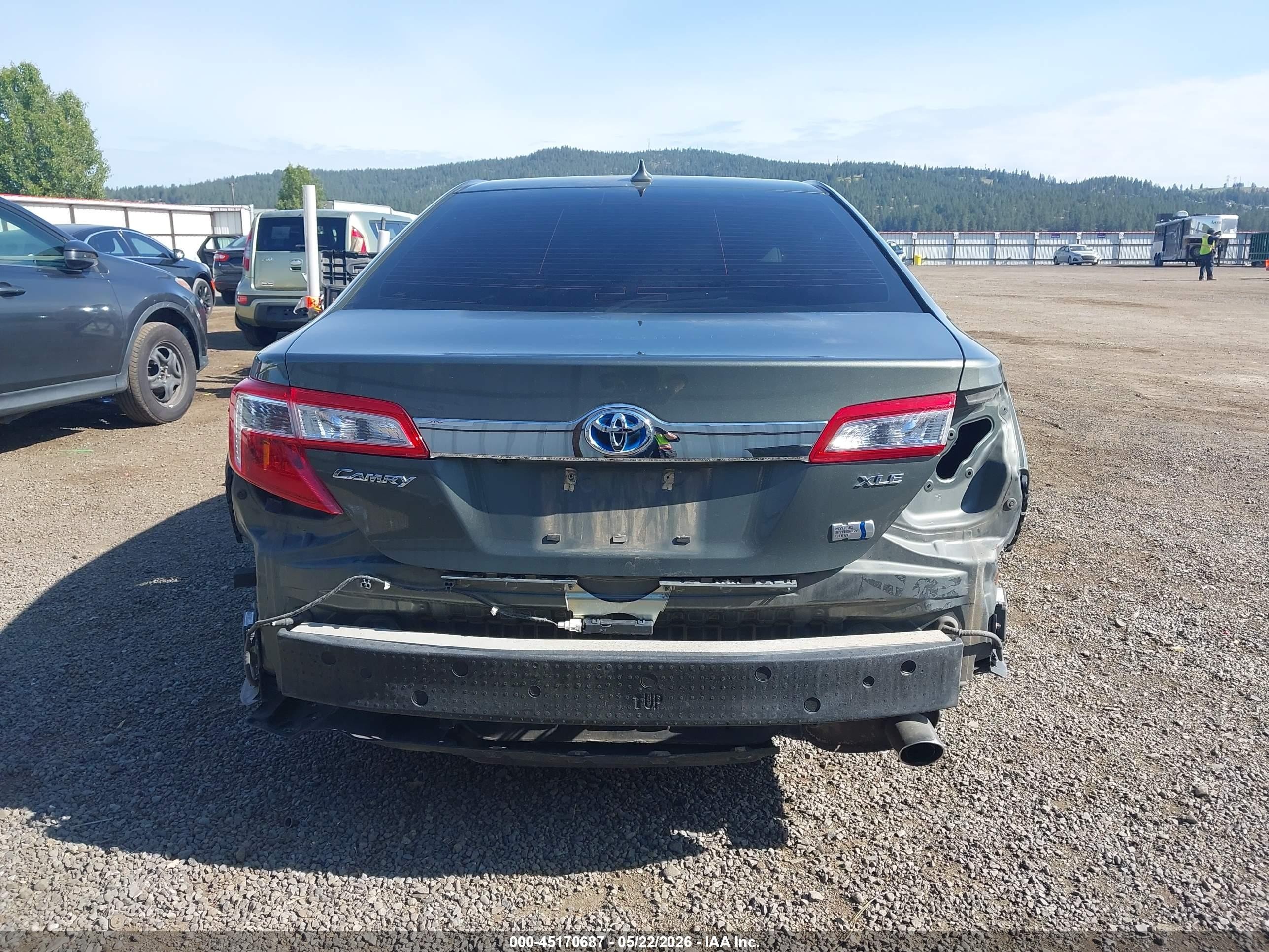 2013 Toyota Camry Hybrid Xle Зеленый vin: 4T1BD1FK2DU073280