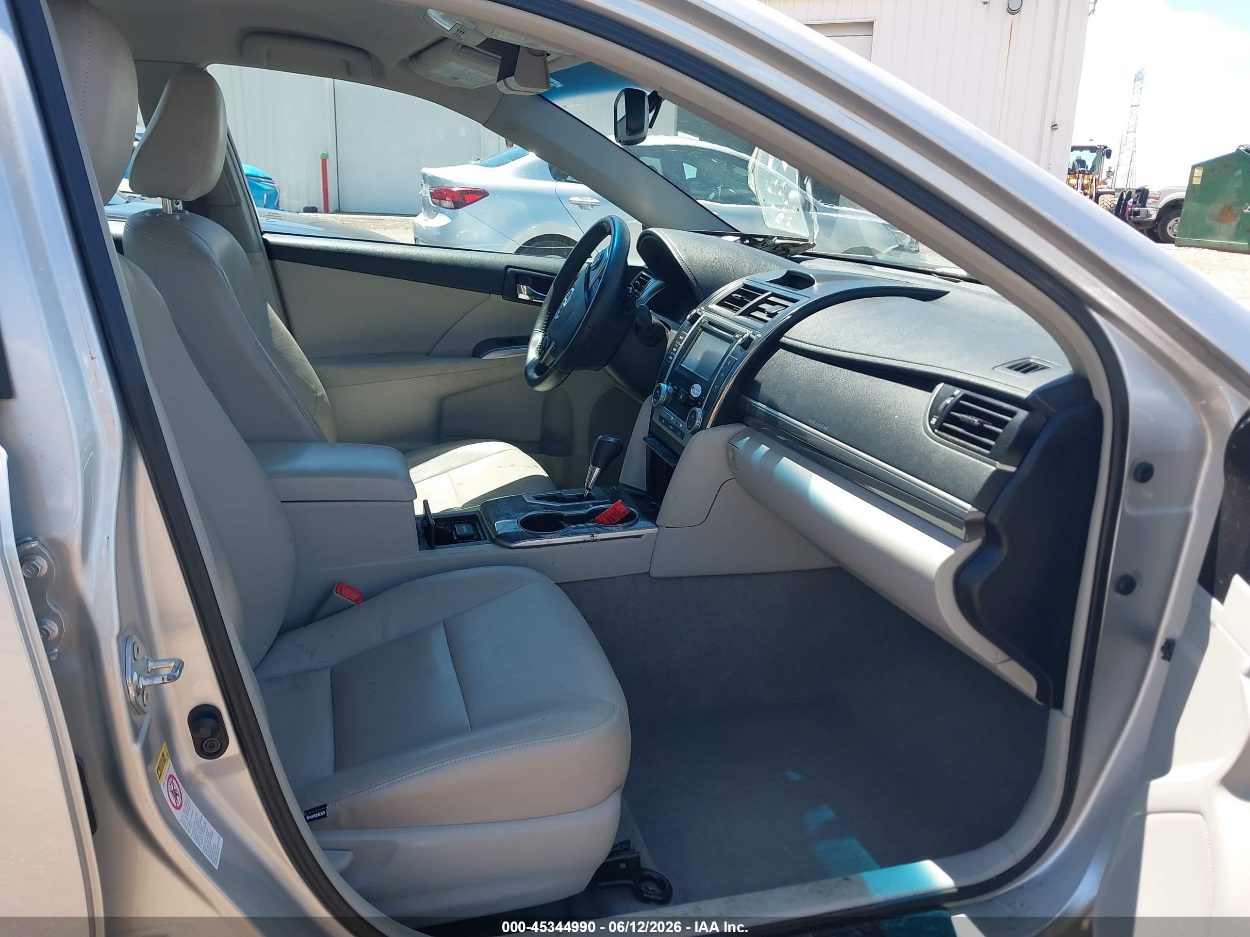 2013 Toyota Camry Hybrid Xle Silver vin: 4T1BD1FK2DU077183