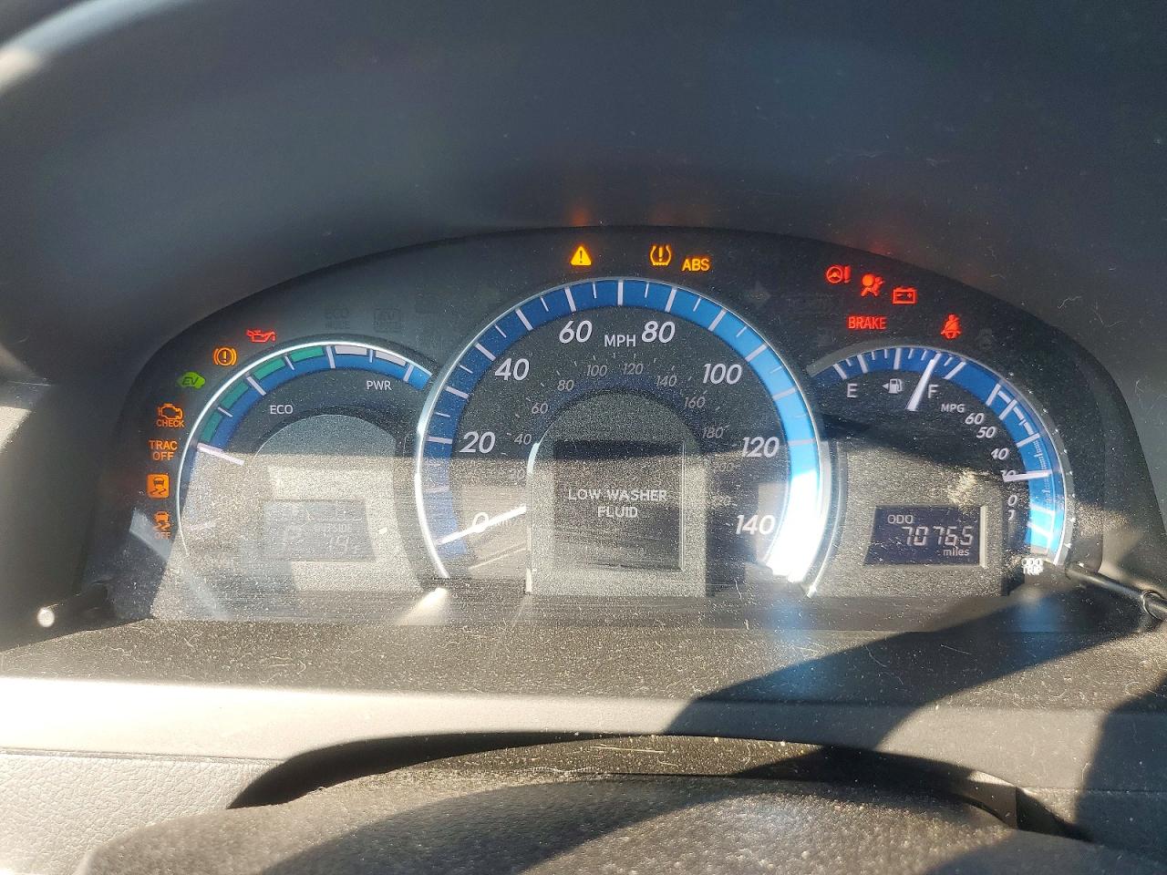 2013 Toyota Camry Hybrid Xle Silver vin: 4T1BD1FK2DU085381