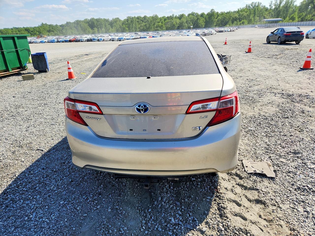 2013 Toyota Camry Hybrid Le Beige vin: 4T1BD1FK2DU089009