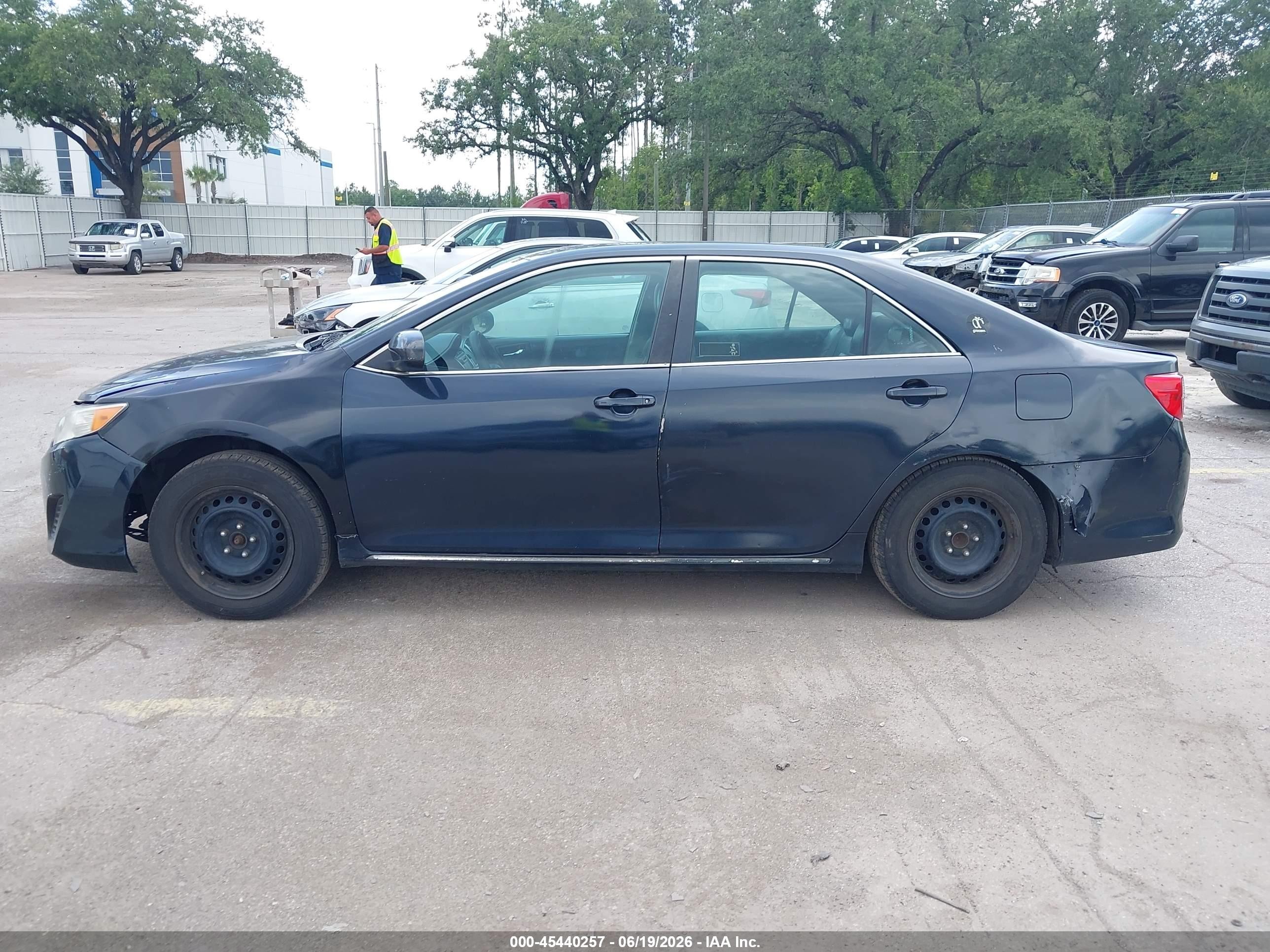 2014 Toyota Camry Hybrid Le Black vin: 4T1BD1FK2EU097516
