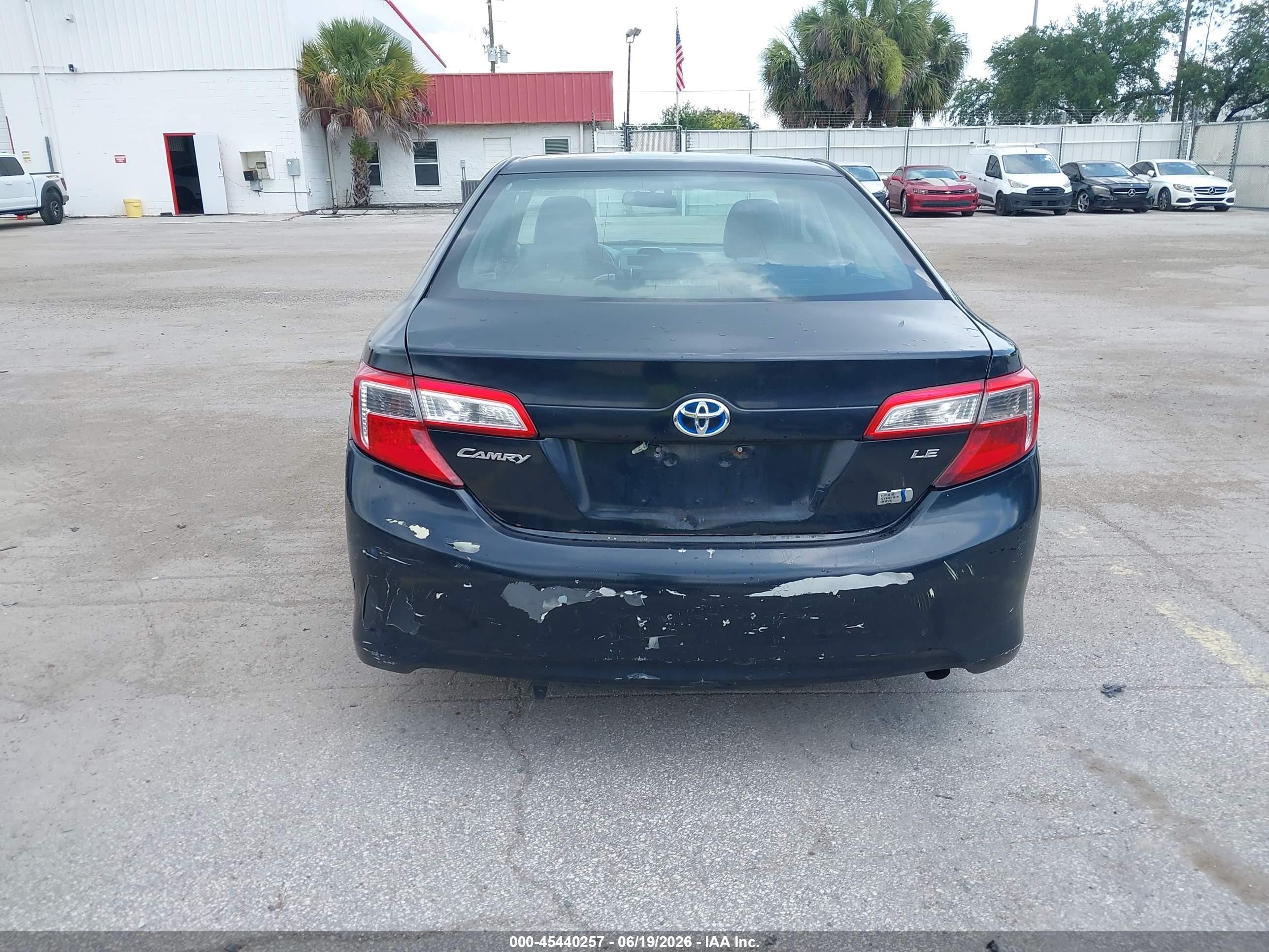 2014 Toyota Camry Hybrid Le Black vin: 4T1BD1FK2EU097516