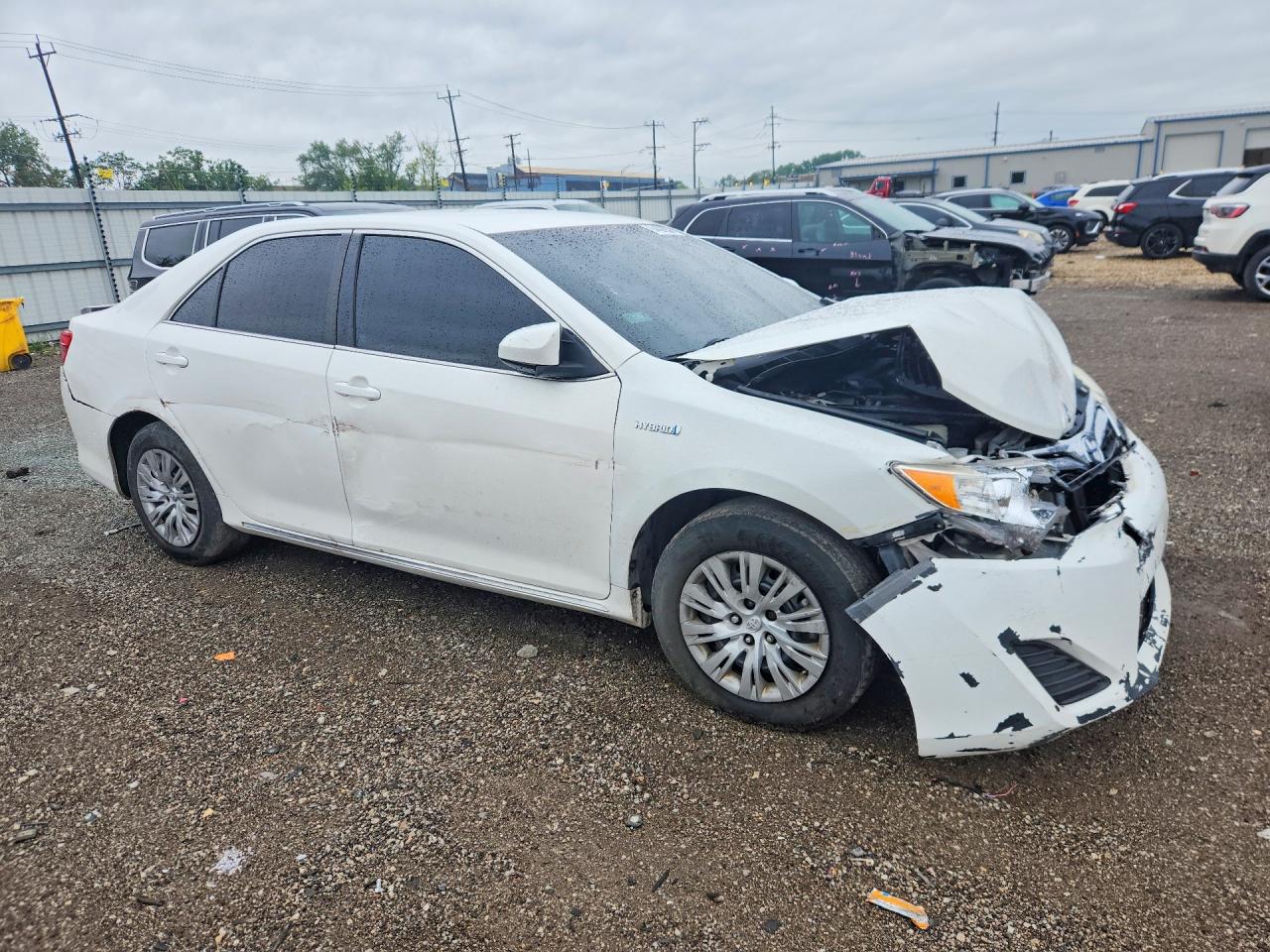2014 Toyota Camry Hybrid Le White vin: 4T1BD1FK2EU110975