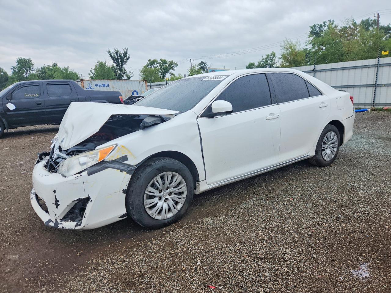 2014 Toyota Camry Hybrid Le White vin: 4T1BD1FK2EU110975