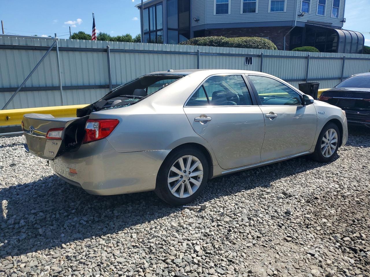 2014 Toyota Camry Hybrid Xle Золотой vin: 4T1BD1FK2EU115271