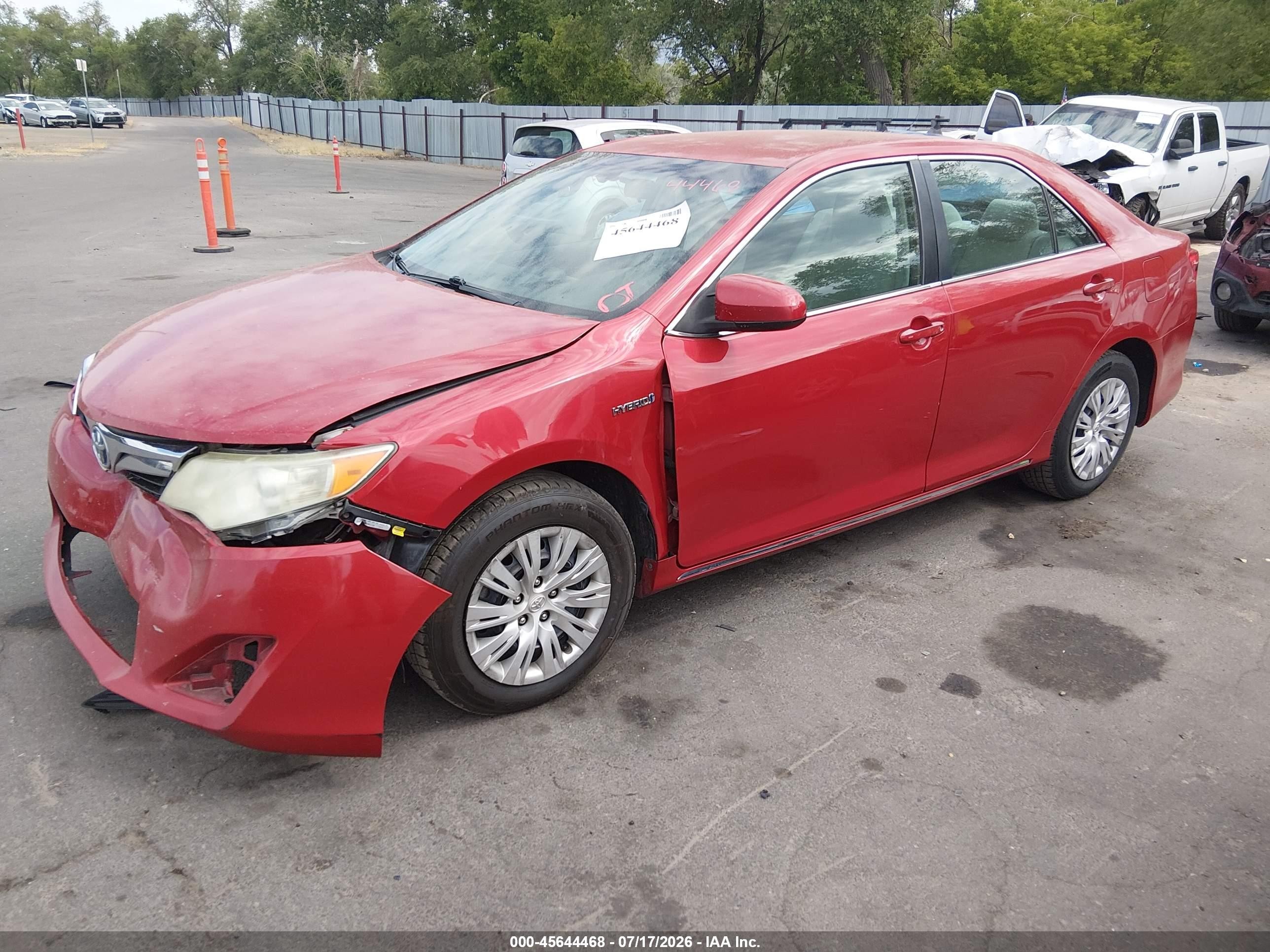 2014 Toyota Camry Hybrid Le Burgundy vin: 4T1BD1FK2EU129347