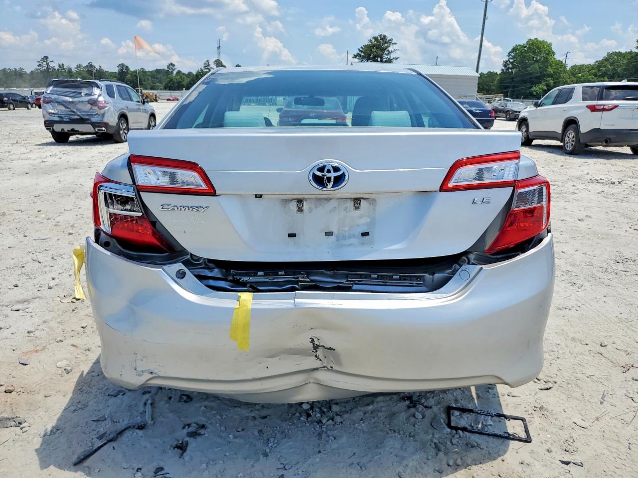 2014 Toyota Camry Hybrid Le Silver vin: 4T1BD1FK2EU130434