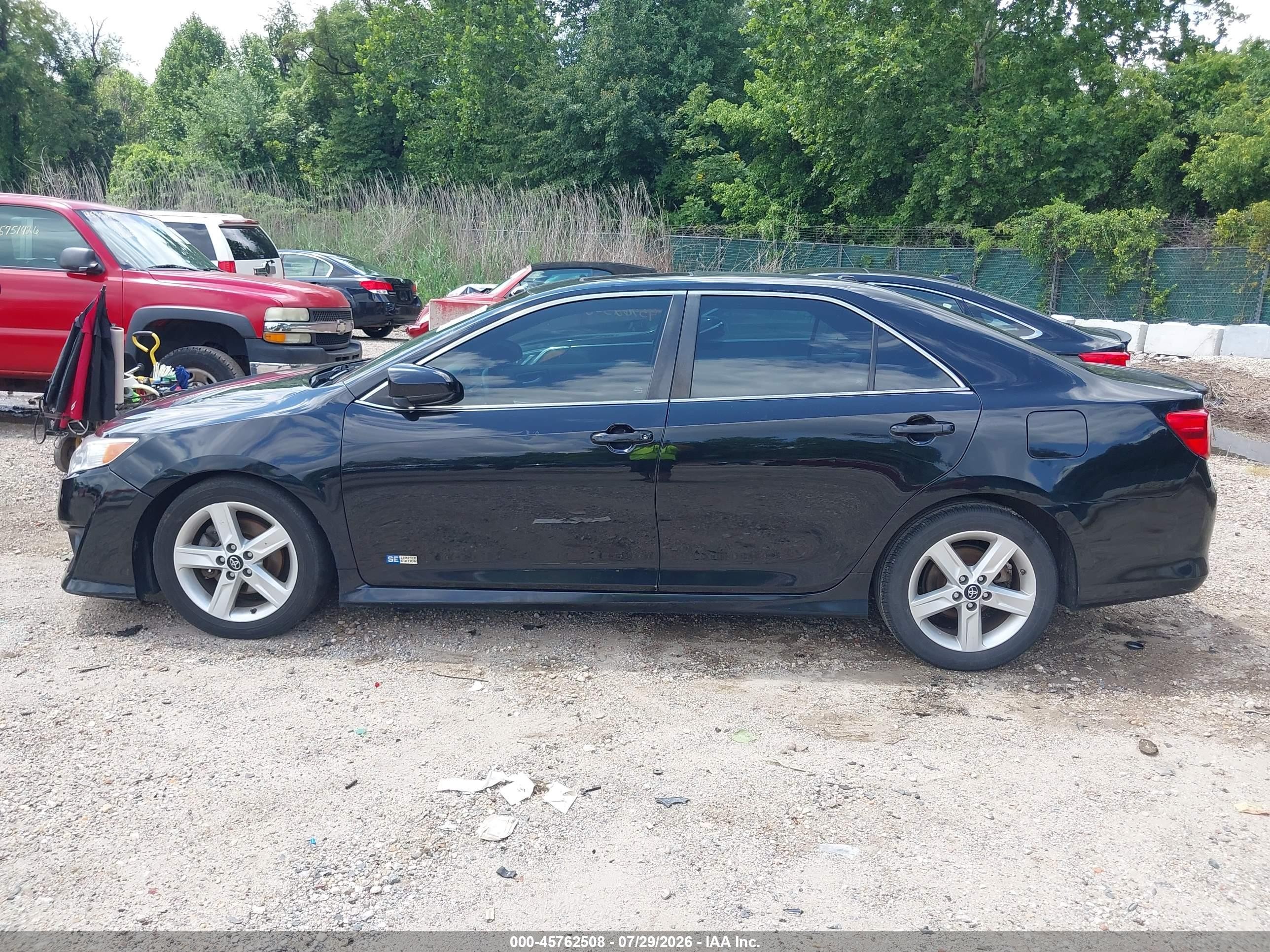 2014 Toyota Camry Hybrid Se Limited Edition Dark Blue vin: 4T1BD1FK2EU132491