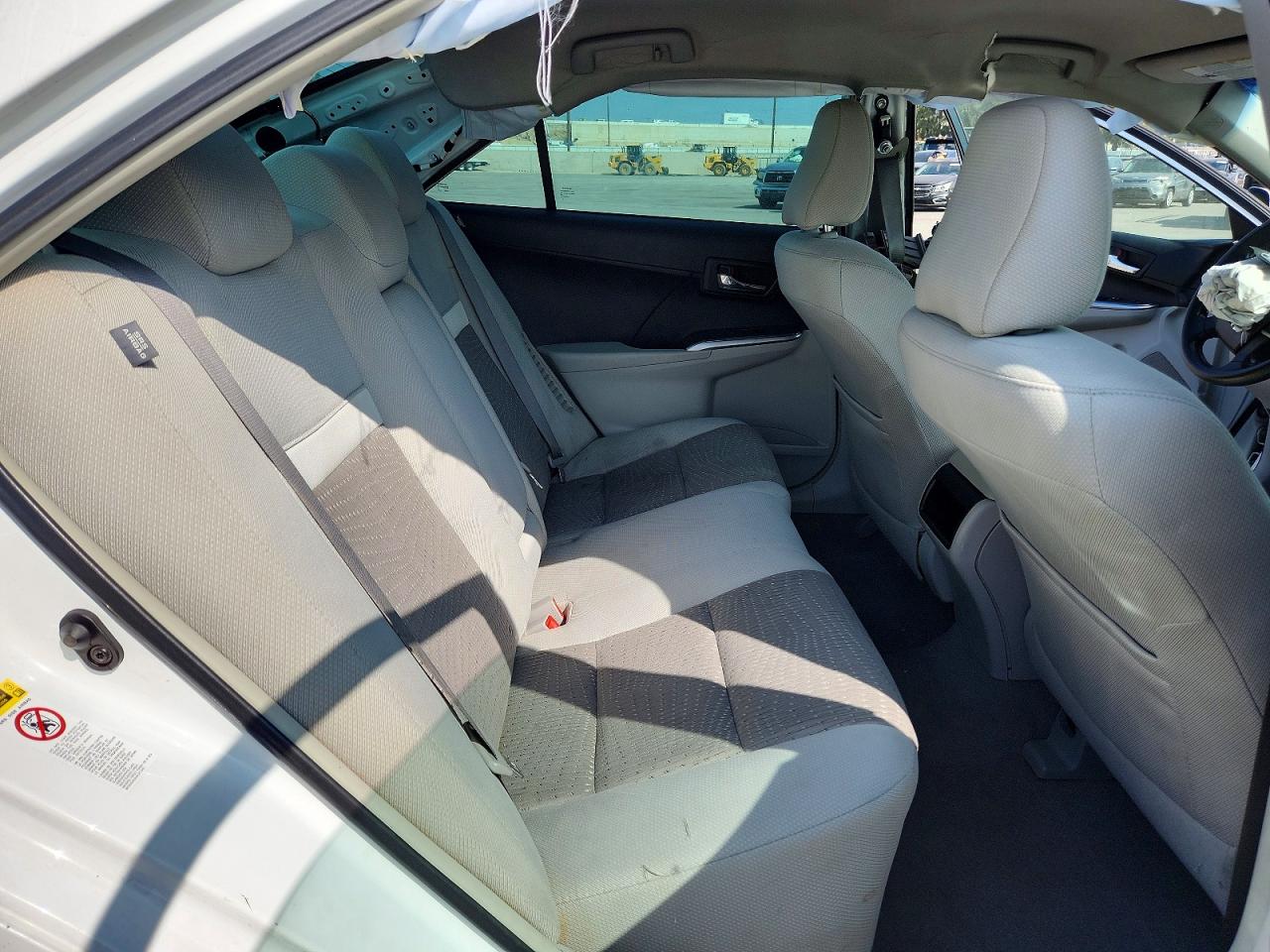2014 Toyota Camry Hybrid Le White vin: 4T1BD1FK2EU138503