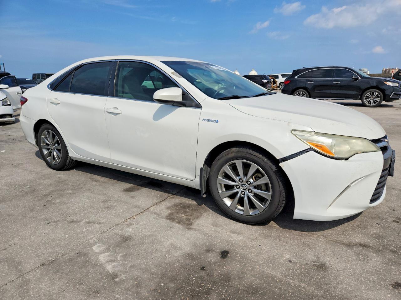 2015 Toyota Camry Hybrid Xle White vin: 4T1BD1FK2FU145825