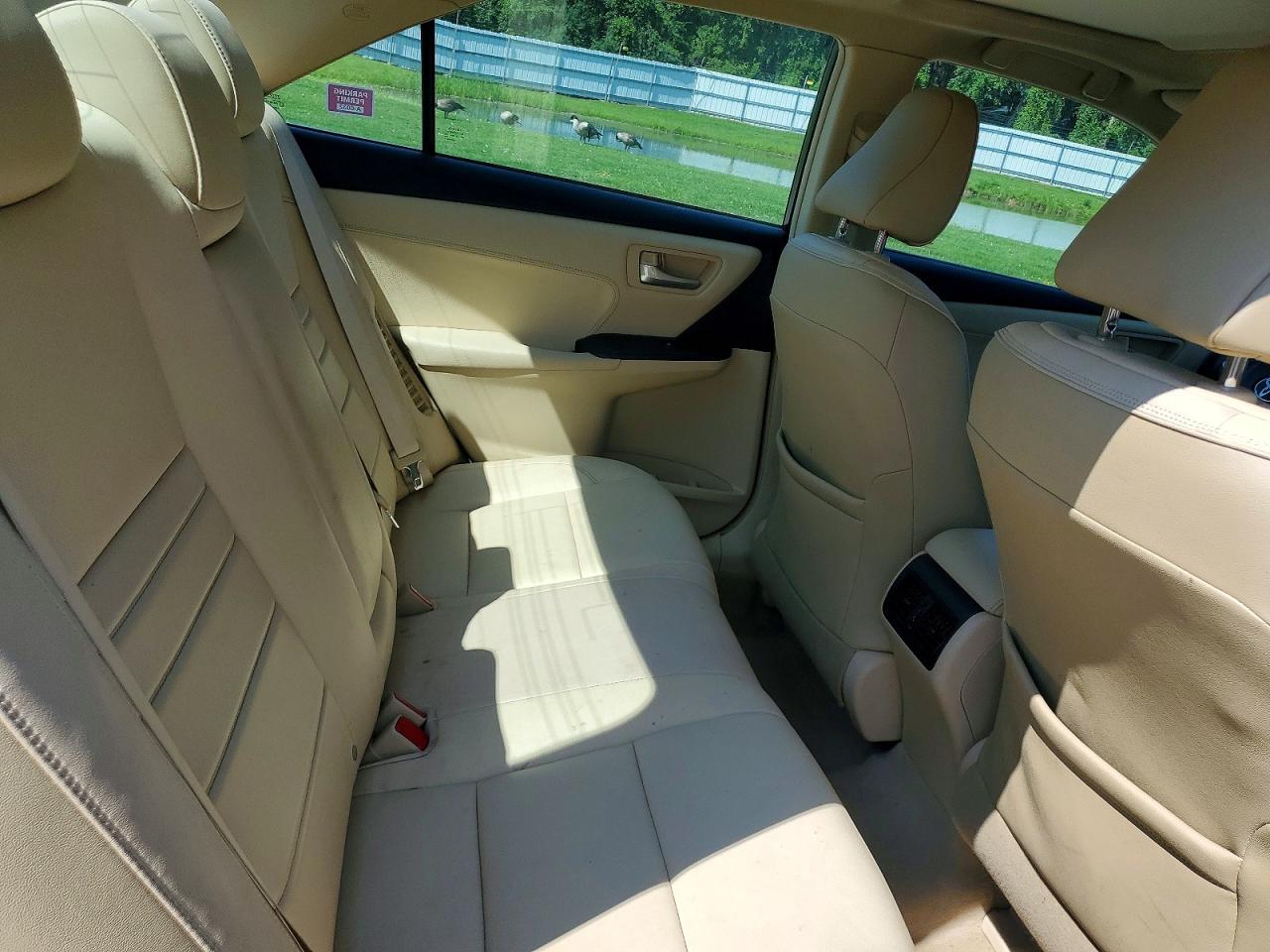 2015 Toyota Camry Hybrid Xle Beige vin: 4T1BD1FK2FU156176