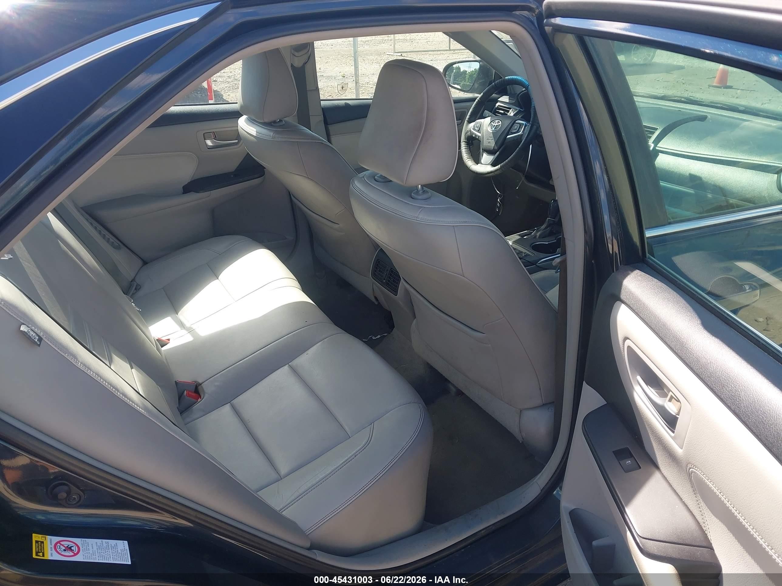 2015 Toyota Camry Hybrid Xle Black vin: 4T1BD1FK2FU157716