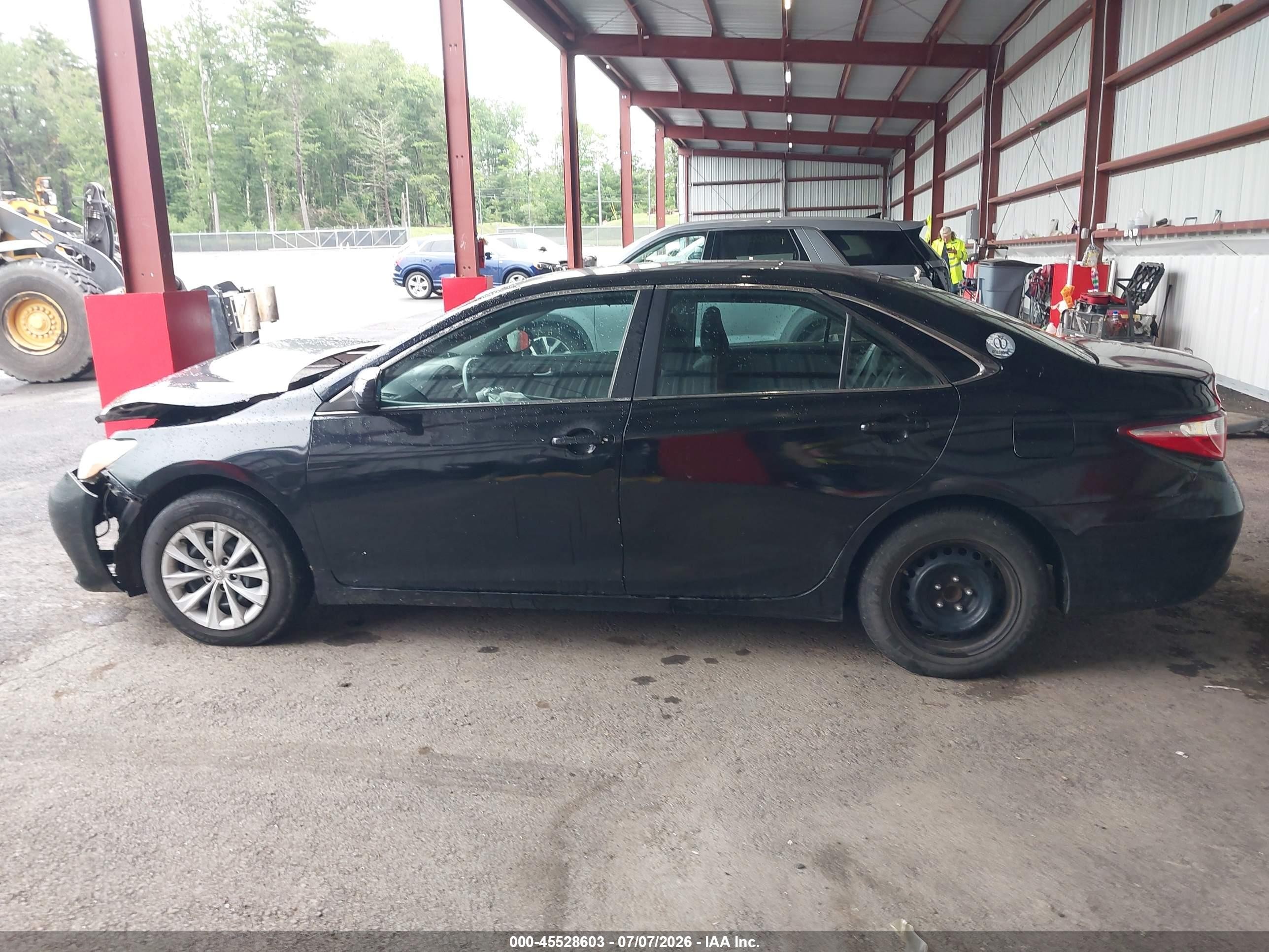 2015 Toyota Camry Hybrid Le Black vin: 4T1BD1FK2FU160261