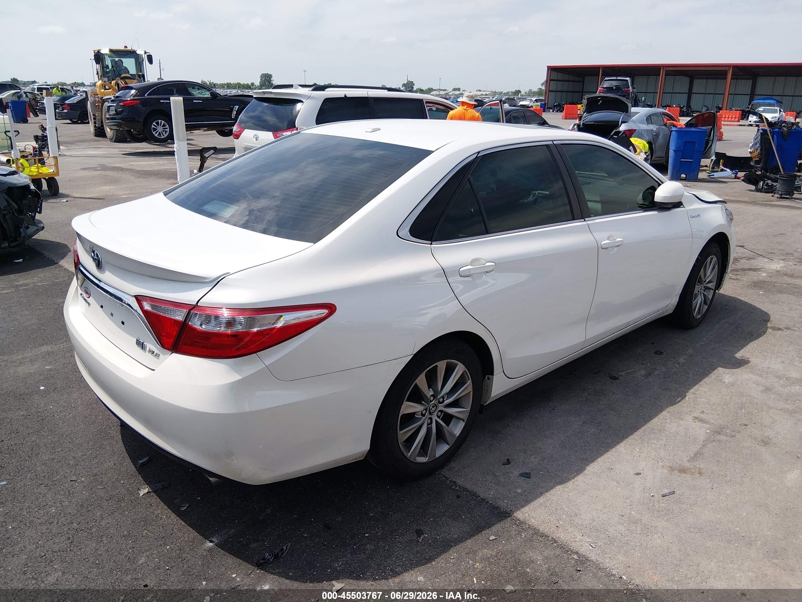 2015 Toyota Camry Hybrid Xle White vin: 4T1BD1FK2FU164858
