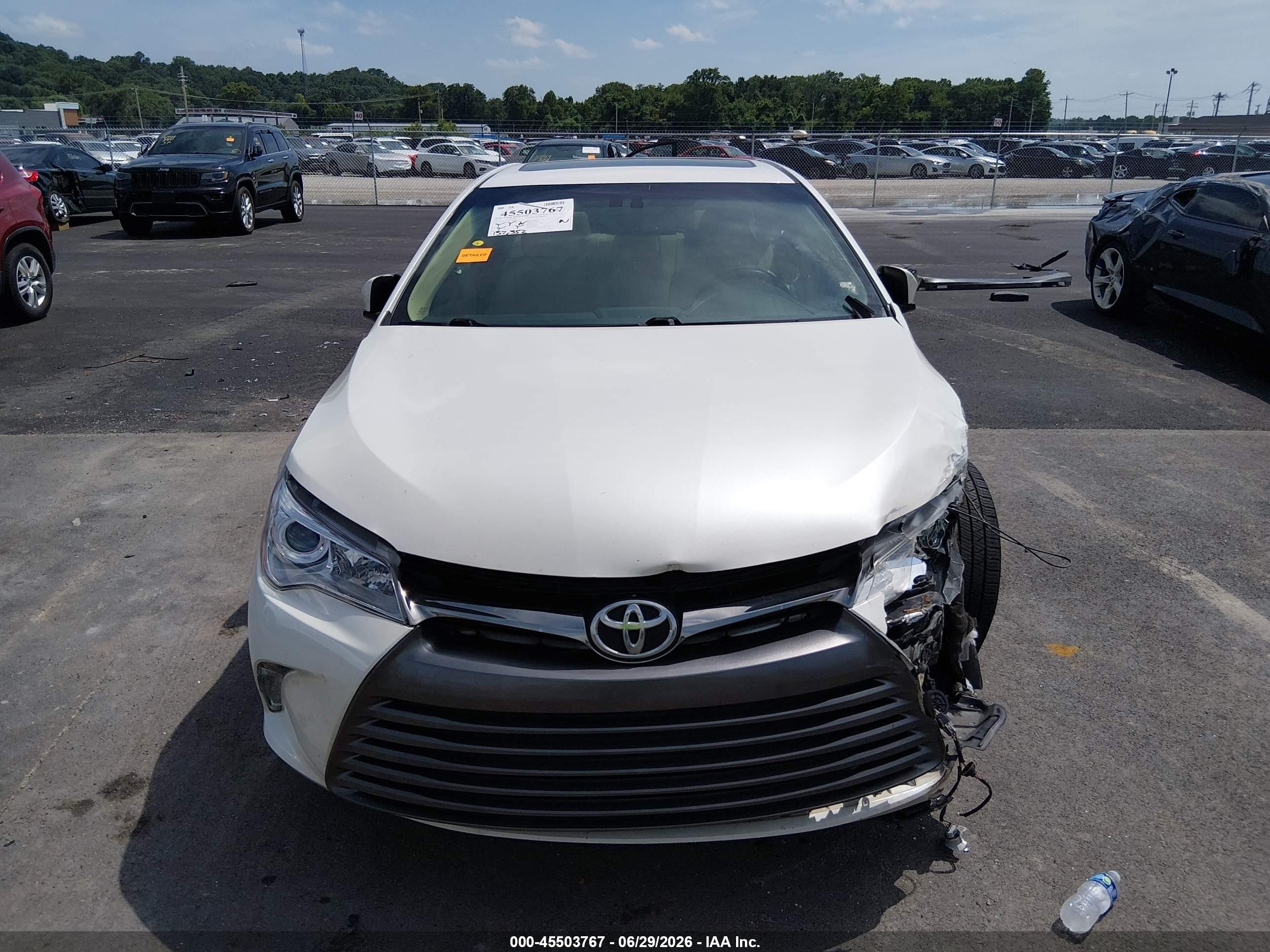 2015 Toyota Camry Hybrid Xle White vin: 4T1BD1FK2FU164858