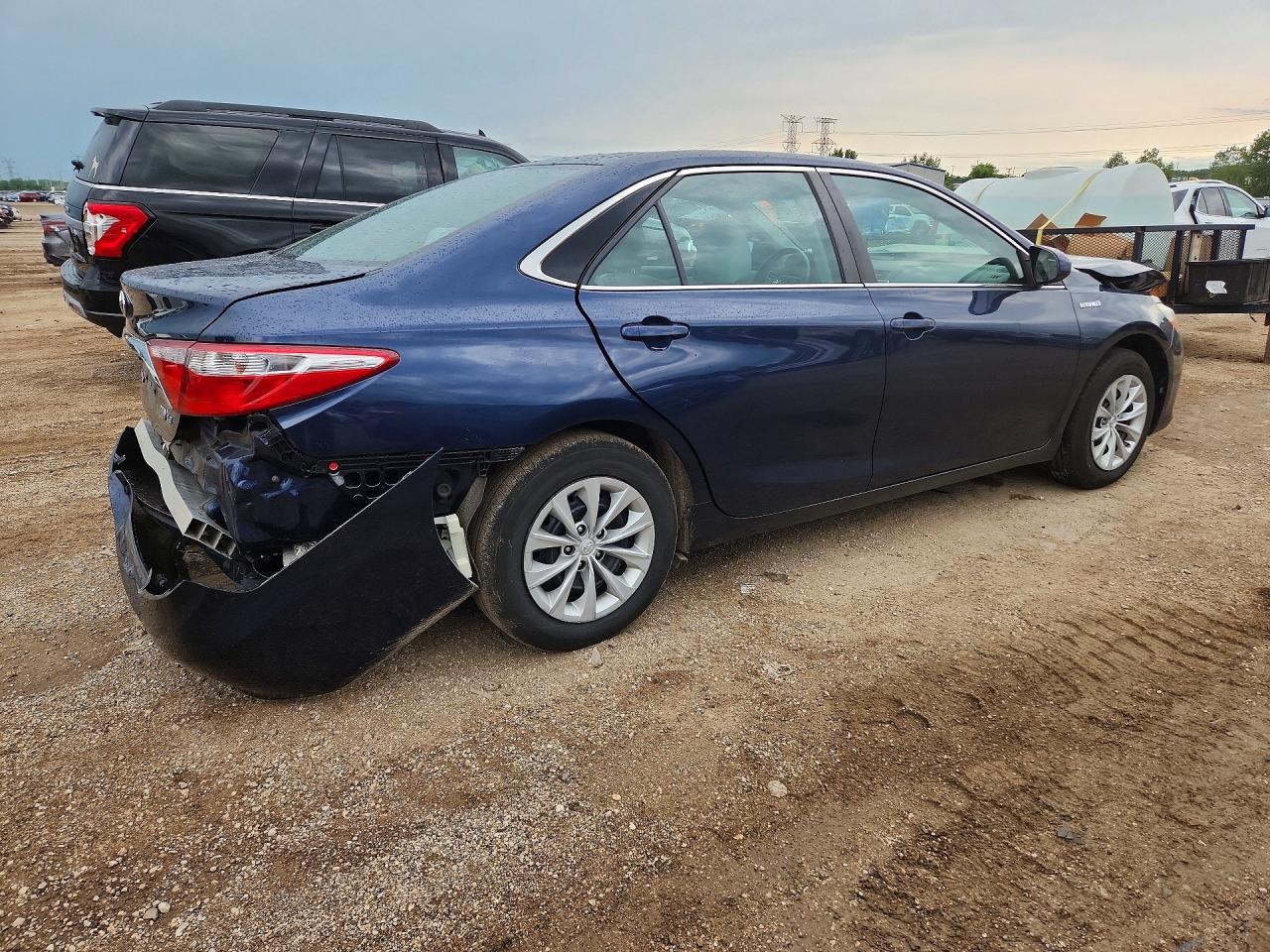 2015 Toyota Camry Hybrid Le Blue vin: 4T1BD1FK2FU170756