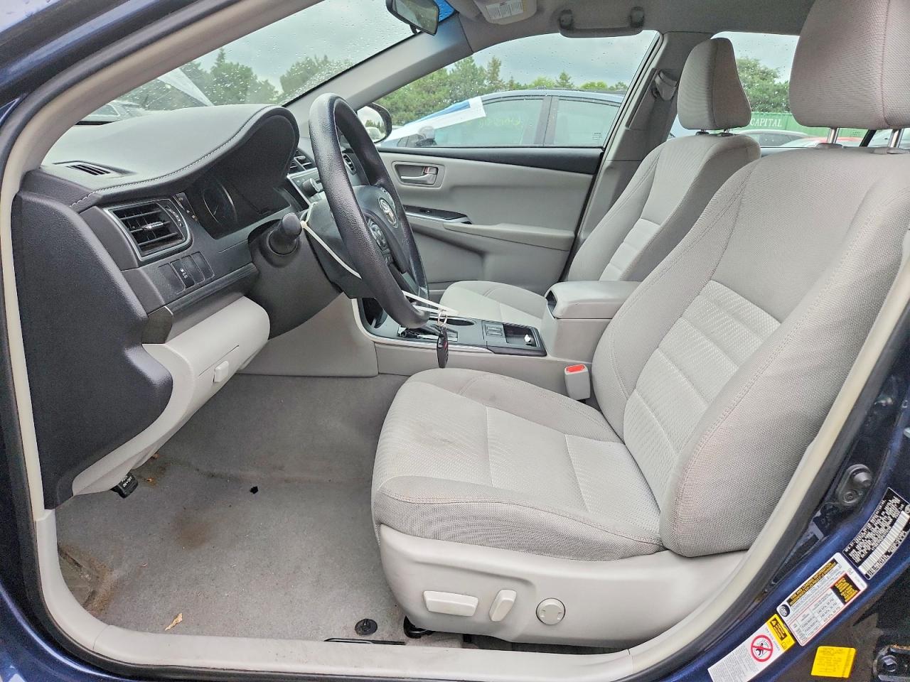 2015 Toyota Camry Hybrid Le Blue vin: 4T1BD1FK2FU170756