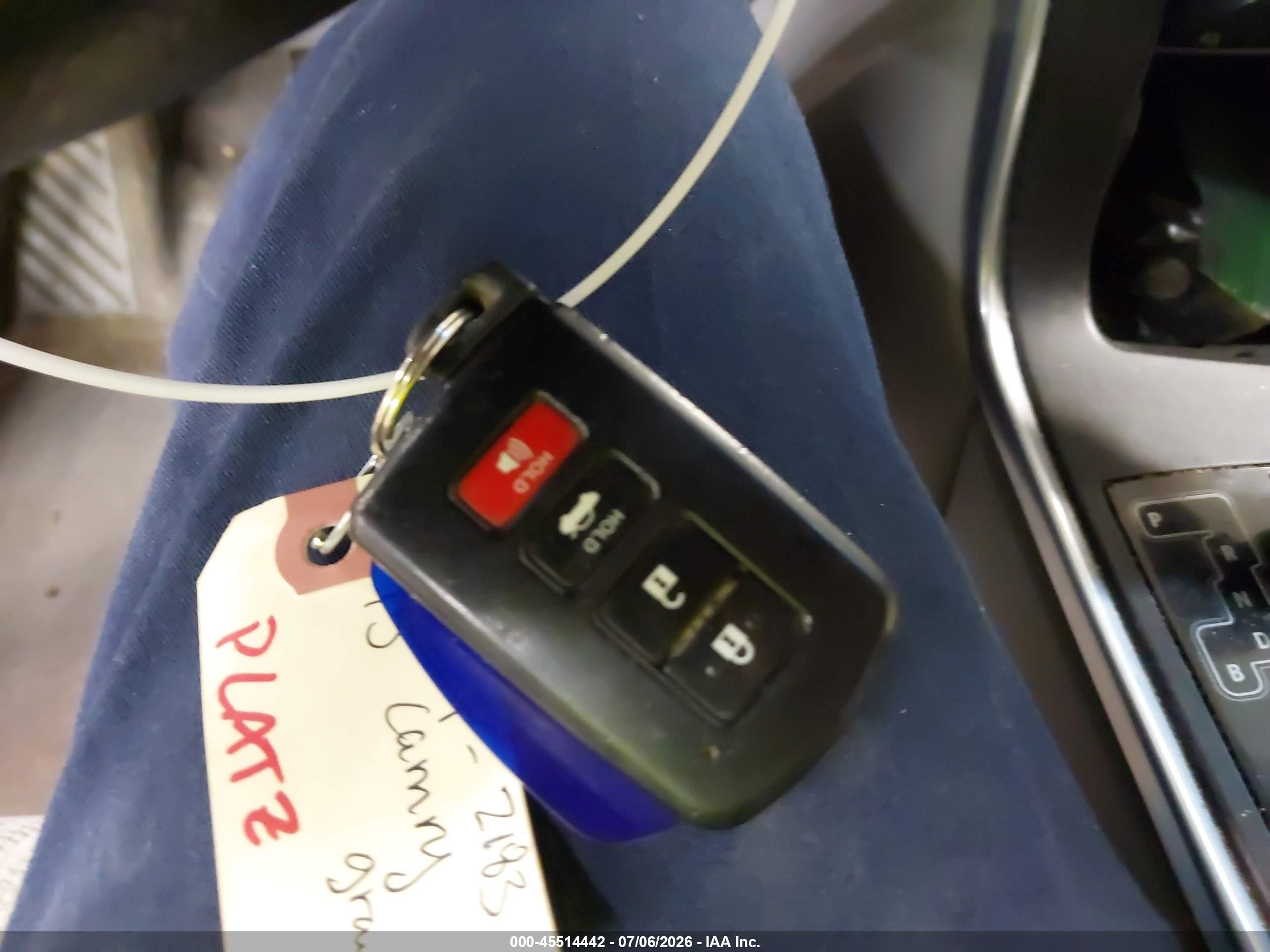 2015 Toyota Camry Hybrid Le Серый vin: 4T1BD1FK2FU171129