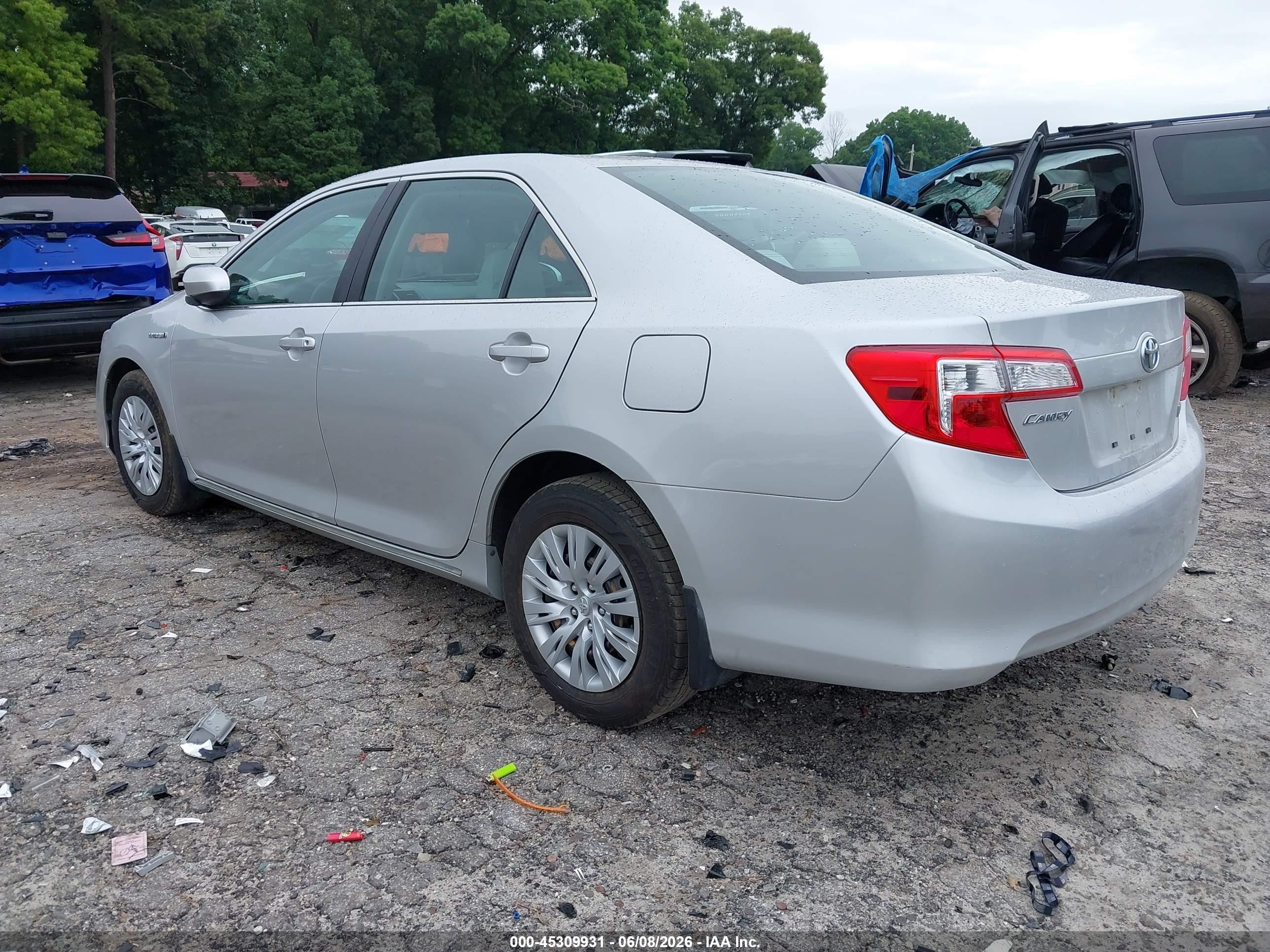 2012 Toyota Camry Hybrid Le Silver vin: 4T1BD1FK3CU021896