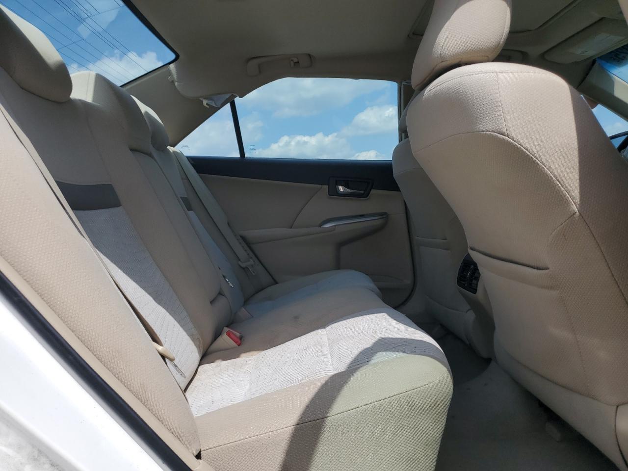 2012 Toyota Camry Hybrid White vin: 4T1BD1FK3CU023681