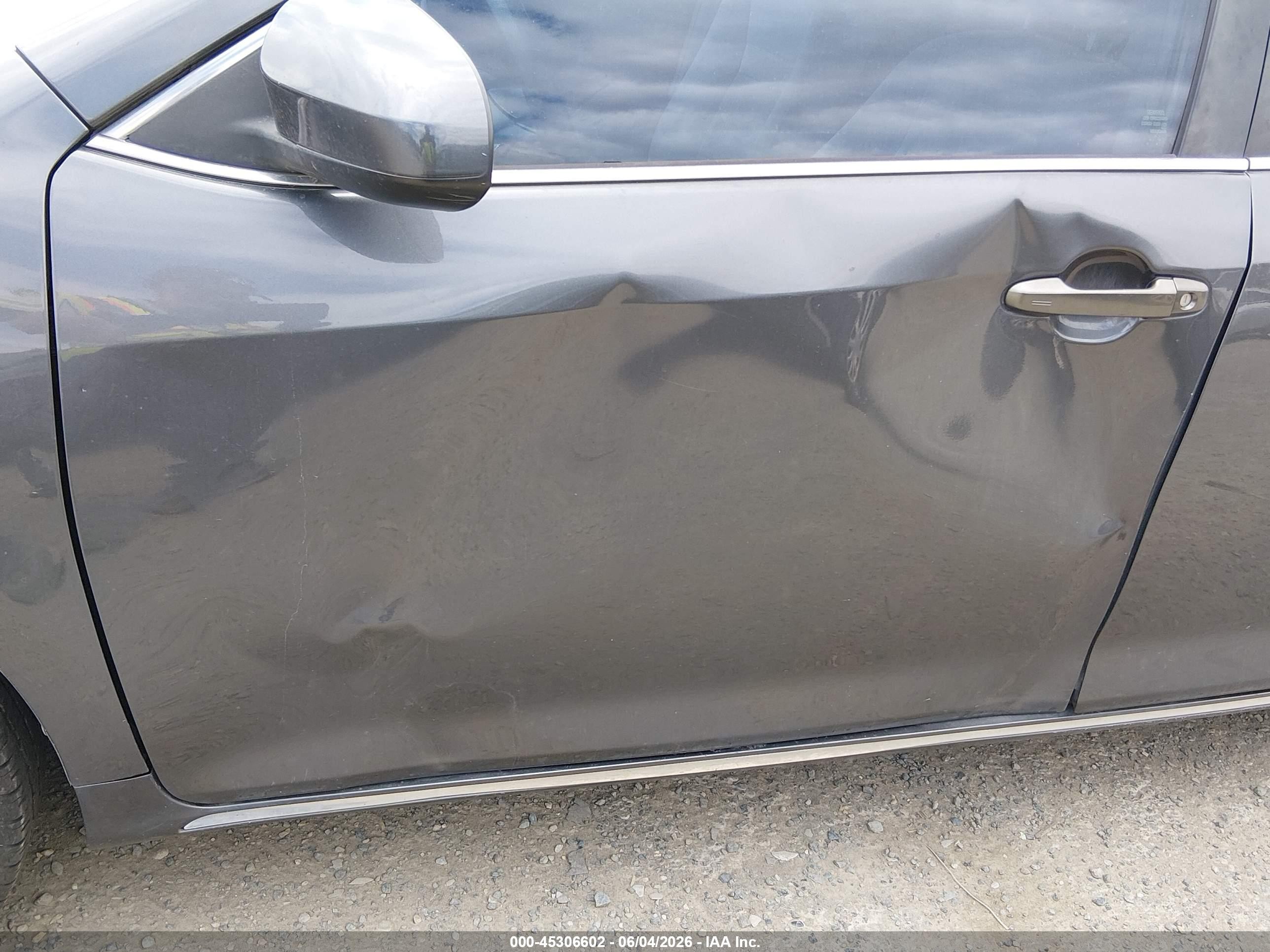 2012 Toyota Camry Hybrid Le Серый vin: 4T1BD1FK3CU031991