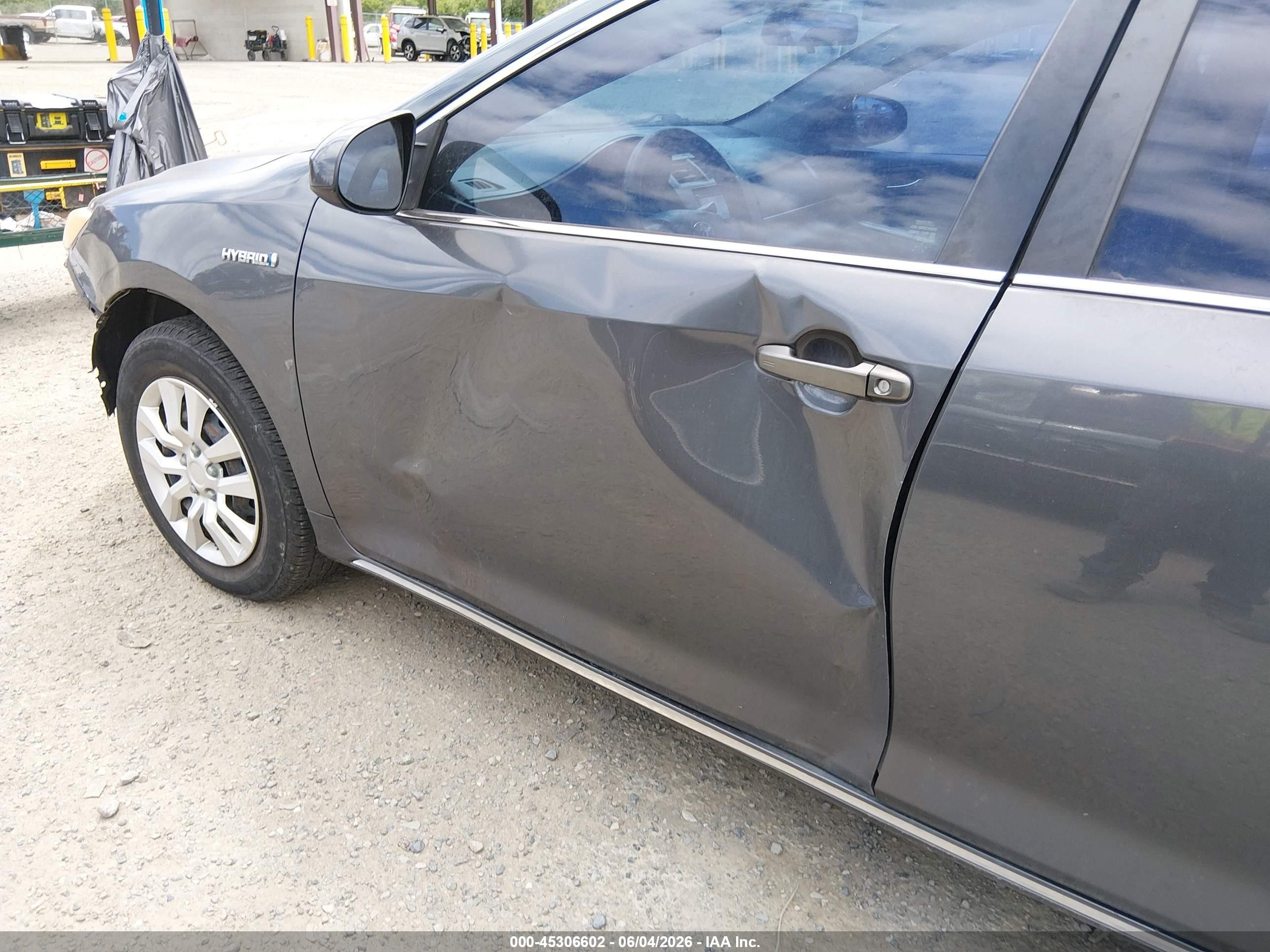 2012 Toyota Camry Hybrid Le Серый vin: 4T1BD1FK3CU031991